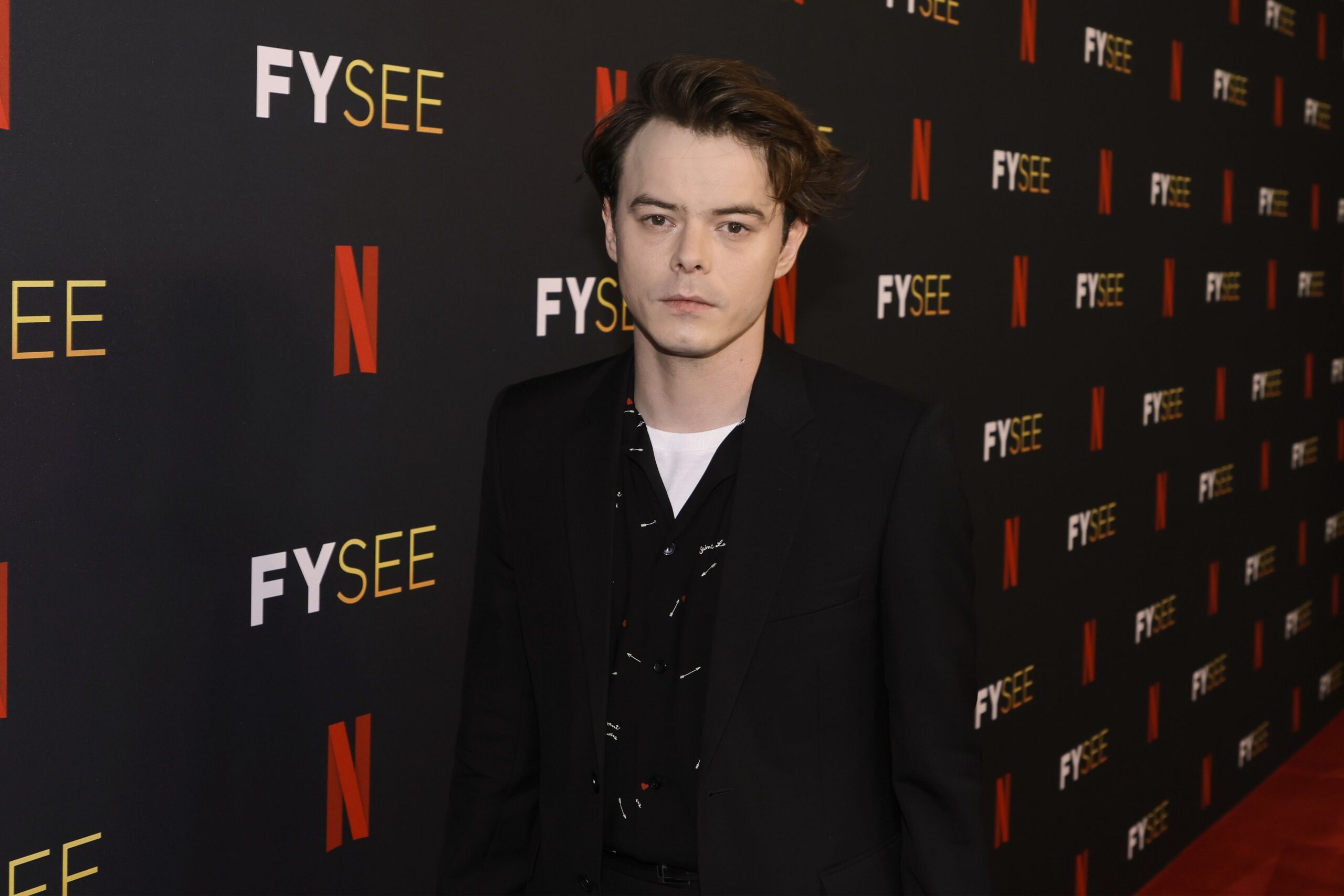 Charlie Heaton, TV shows, Stranger Things season 4, Screen time, 2560x1710 HD Desktop