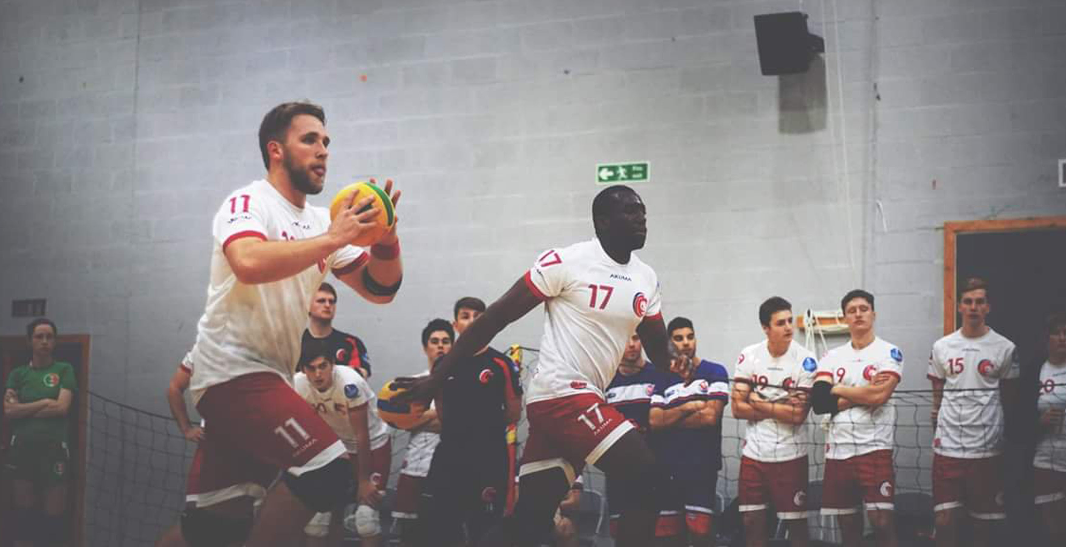 England lions dodgeball, National team, Elite competition, Representing the country, 3510x1800 HD Desktop