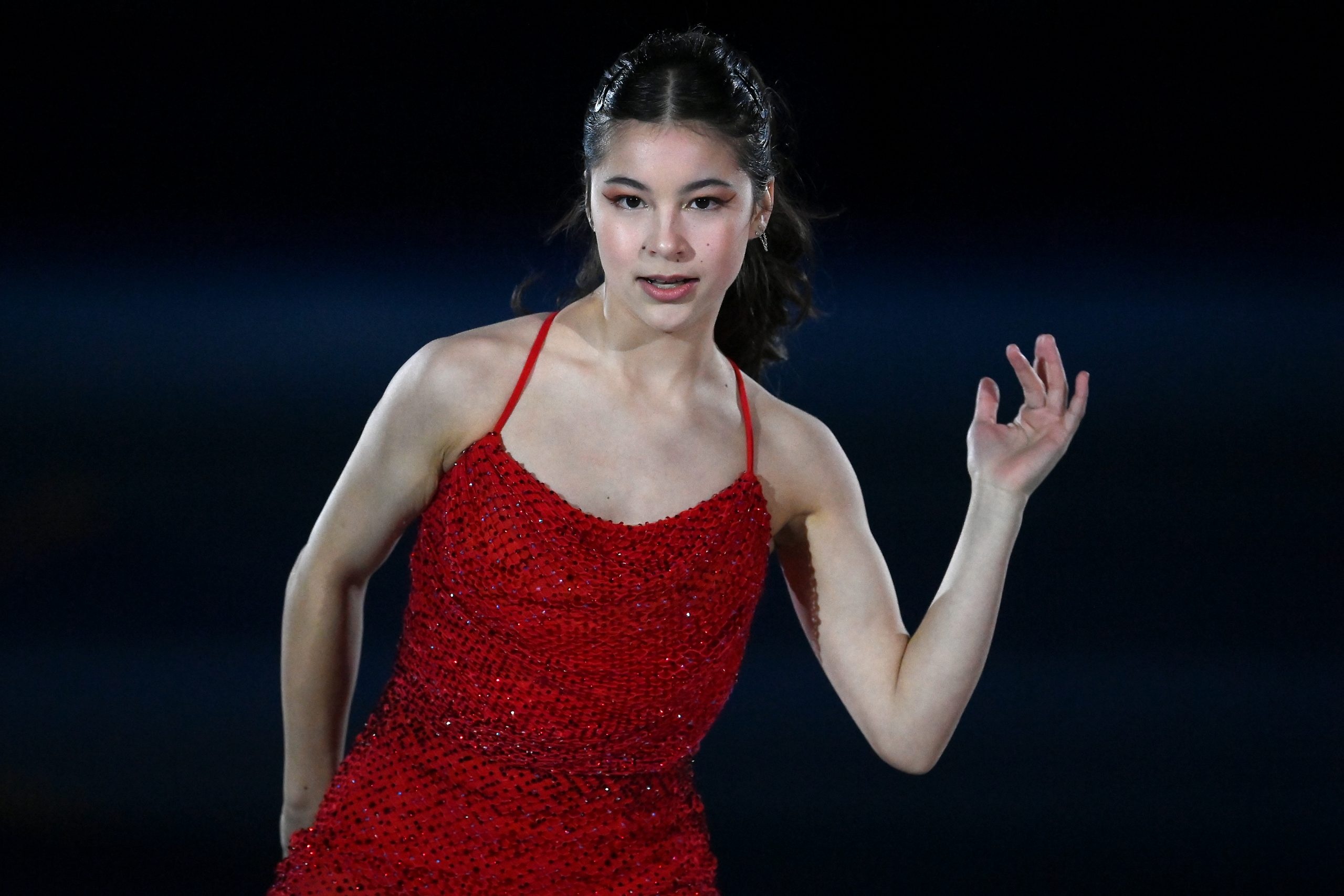 Alysa Liu, Chinese spy case, Olympian's father, Targeted investigation, 2560x1710 HD Desktop