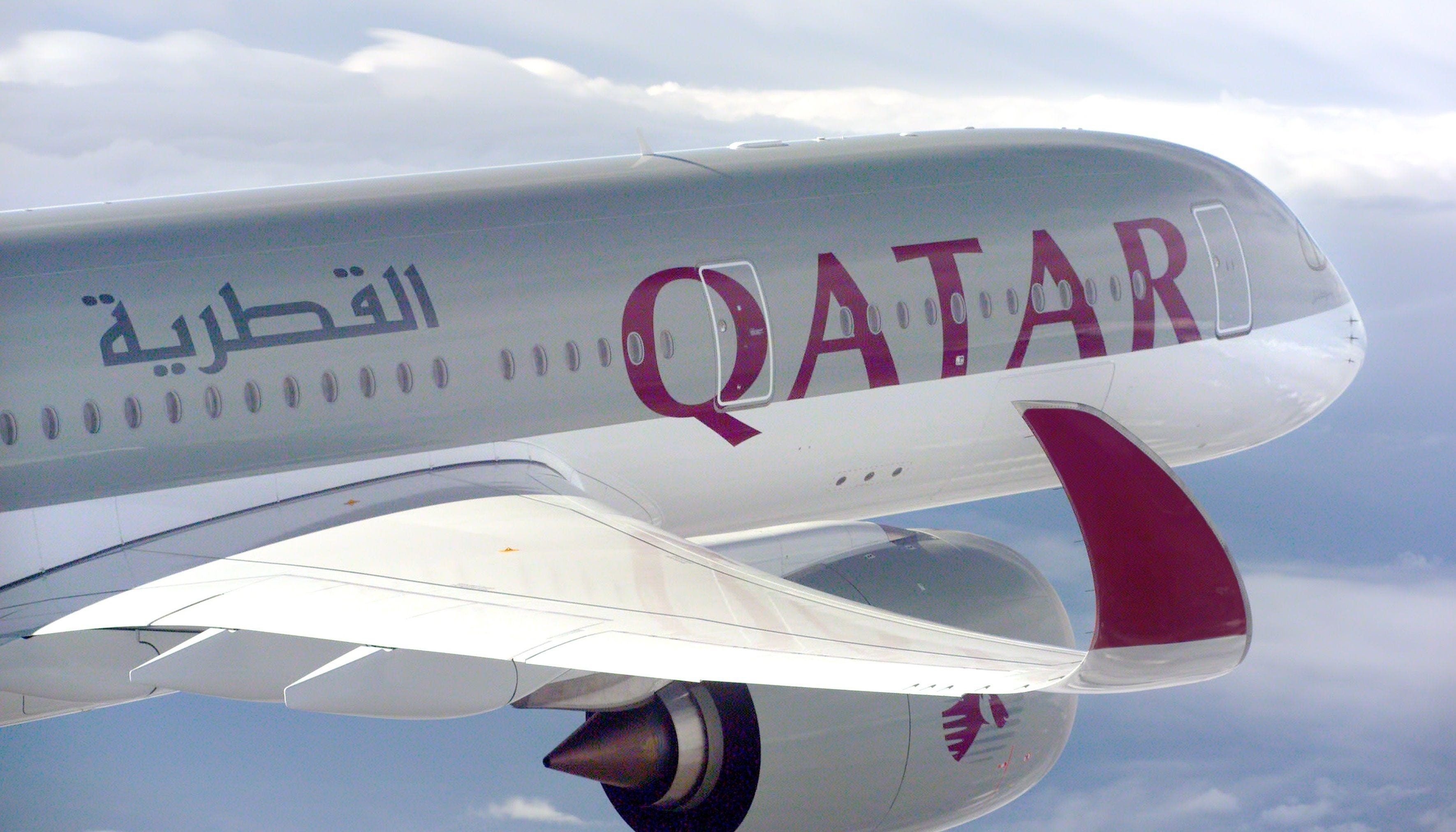 Qatar Airways, Travels, Cathay Pacific acquisition, Expanding horizons, 3550x2030 HD Desktop