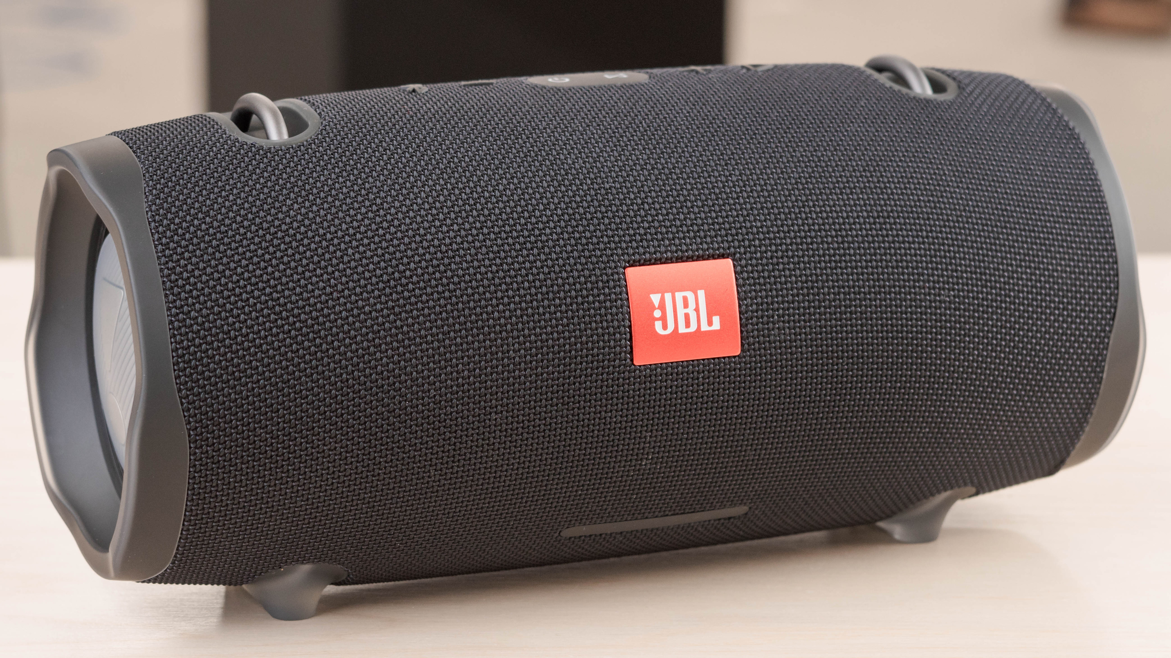 Taksi garip yaprak, JBL 2 Xtreme, Musical journey, Extraordinary sound, 3840x2160 4K Desktop