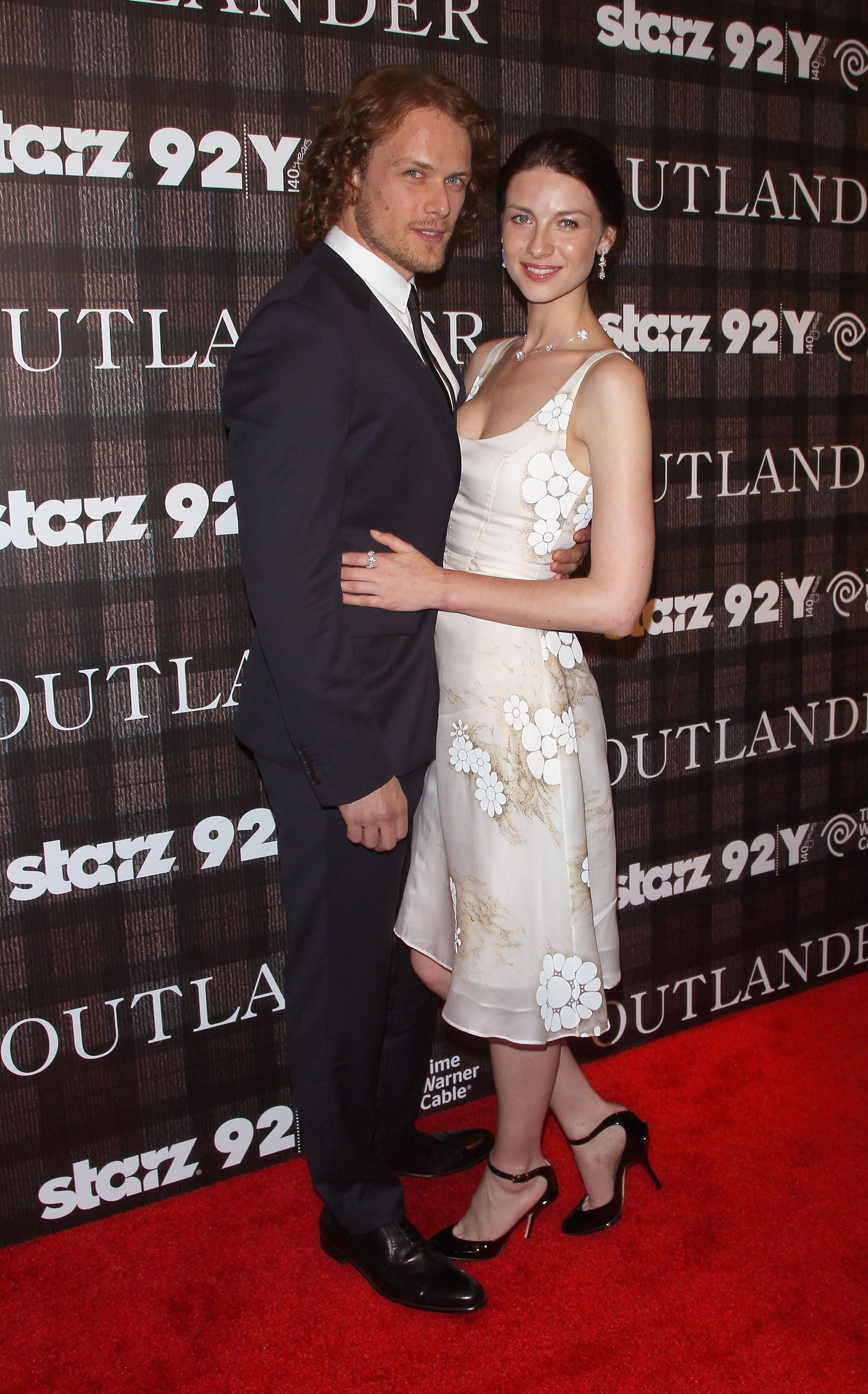 Sam Heughan and Caitriona Balfe, IRL couple, Outlander Jamie, 1870x3000 HD Phone