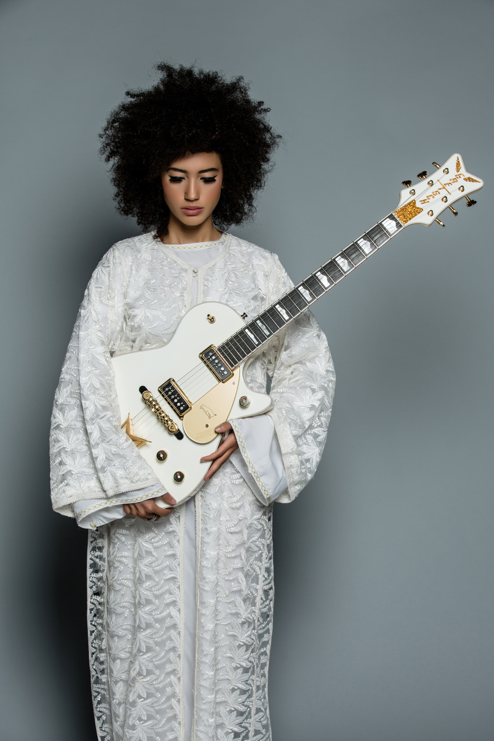 Andy Allo, Justine Walpole photography, Creative shoots, Stylish, 1600x2400 HD Phone