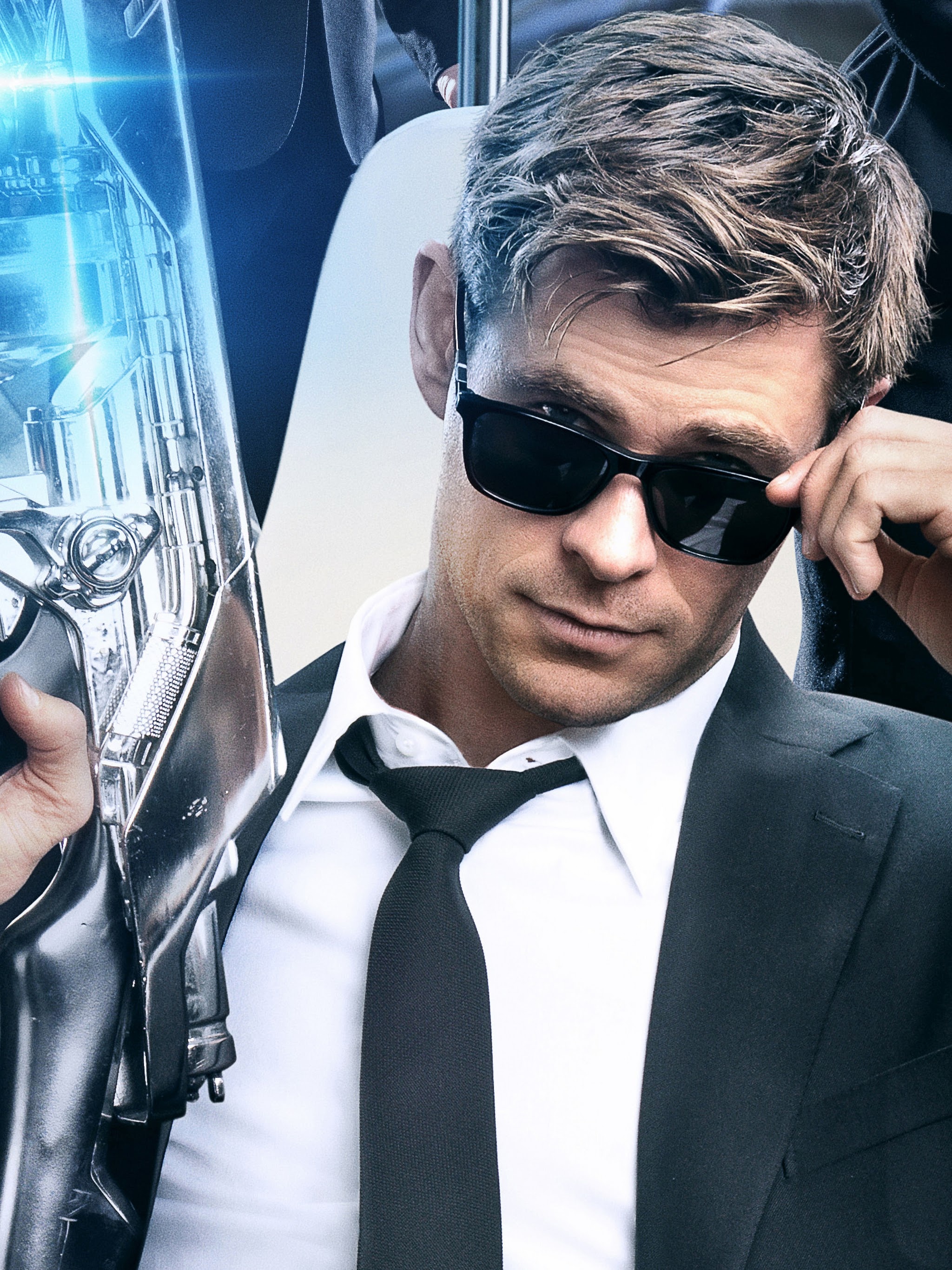 Chris Hemsworth, Men in Black International, Agent H, 4K wallpaper, 2050x2740 HD Phone