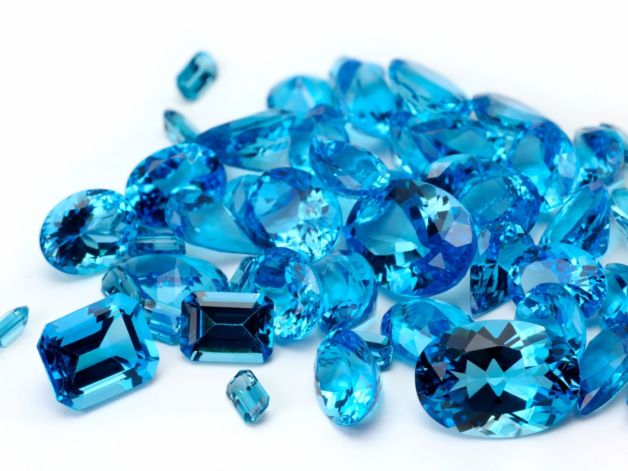 Topaz properties, Characteristics, Gemstone facts, Diamond Buzz, 2000x1500 HD Desktop