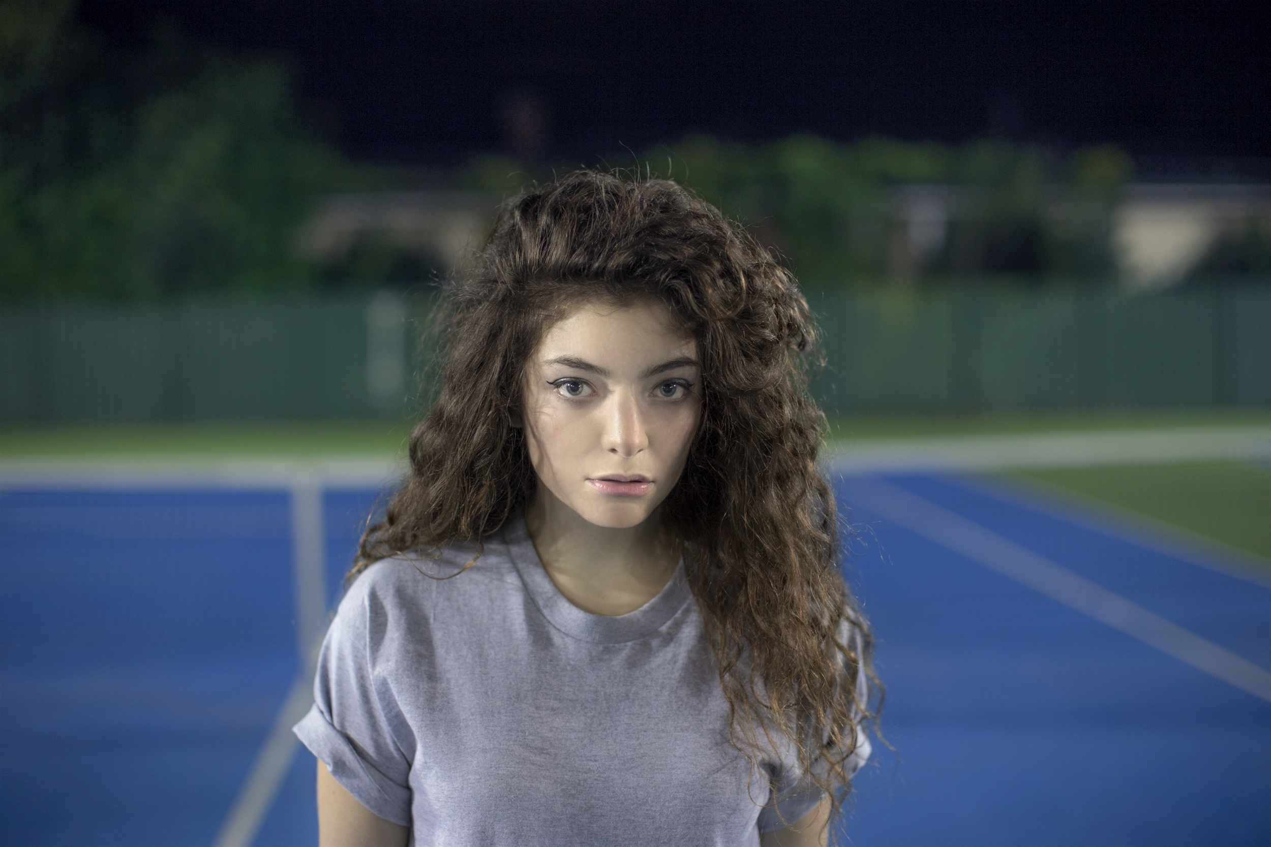 Tennis Court song, Lorde Wallpaper, 2500x1670 HD Desktop