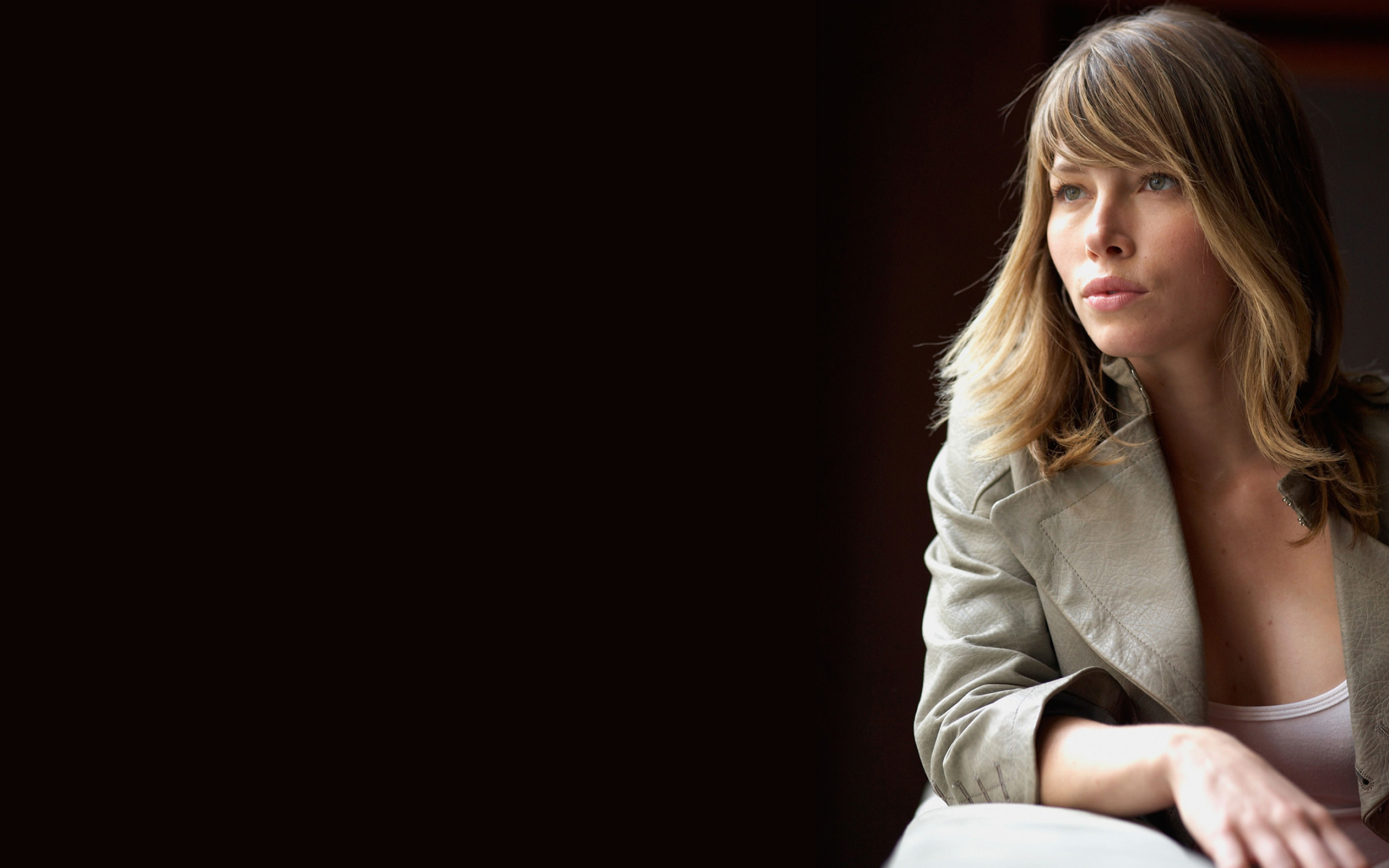 Jessica Biel, Broken panda wallpapers, 2560x1600 HD Desktop