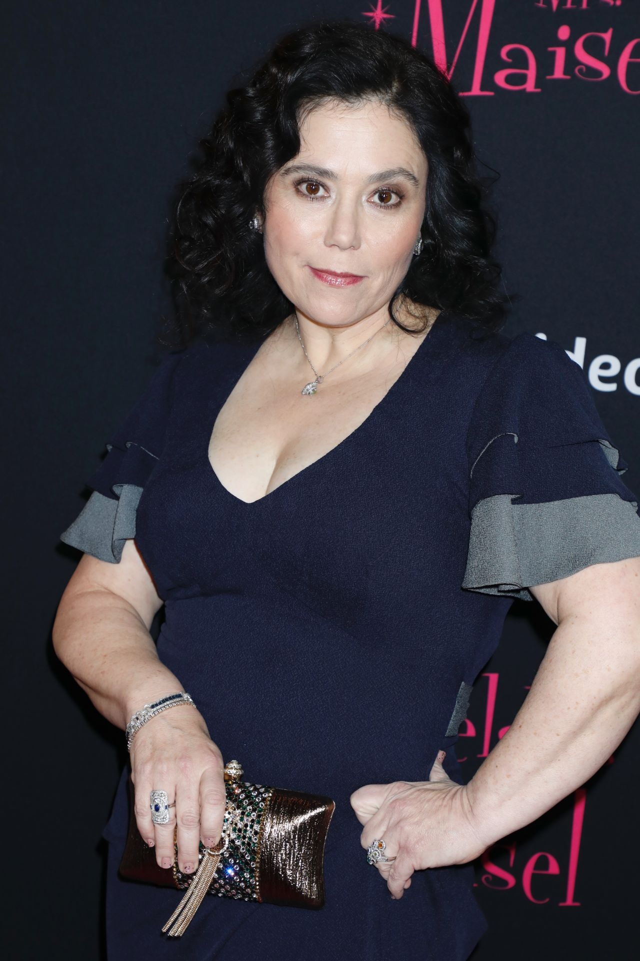 Alex Borstein, Top photos, Miran gallery, Captivating actress, 1280x1920 HD Phone