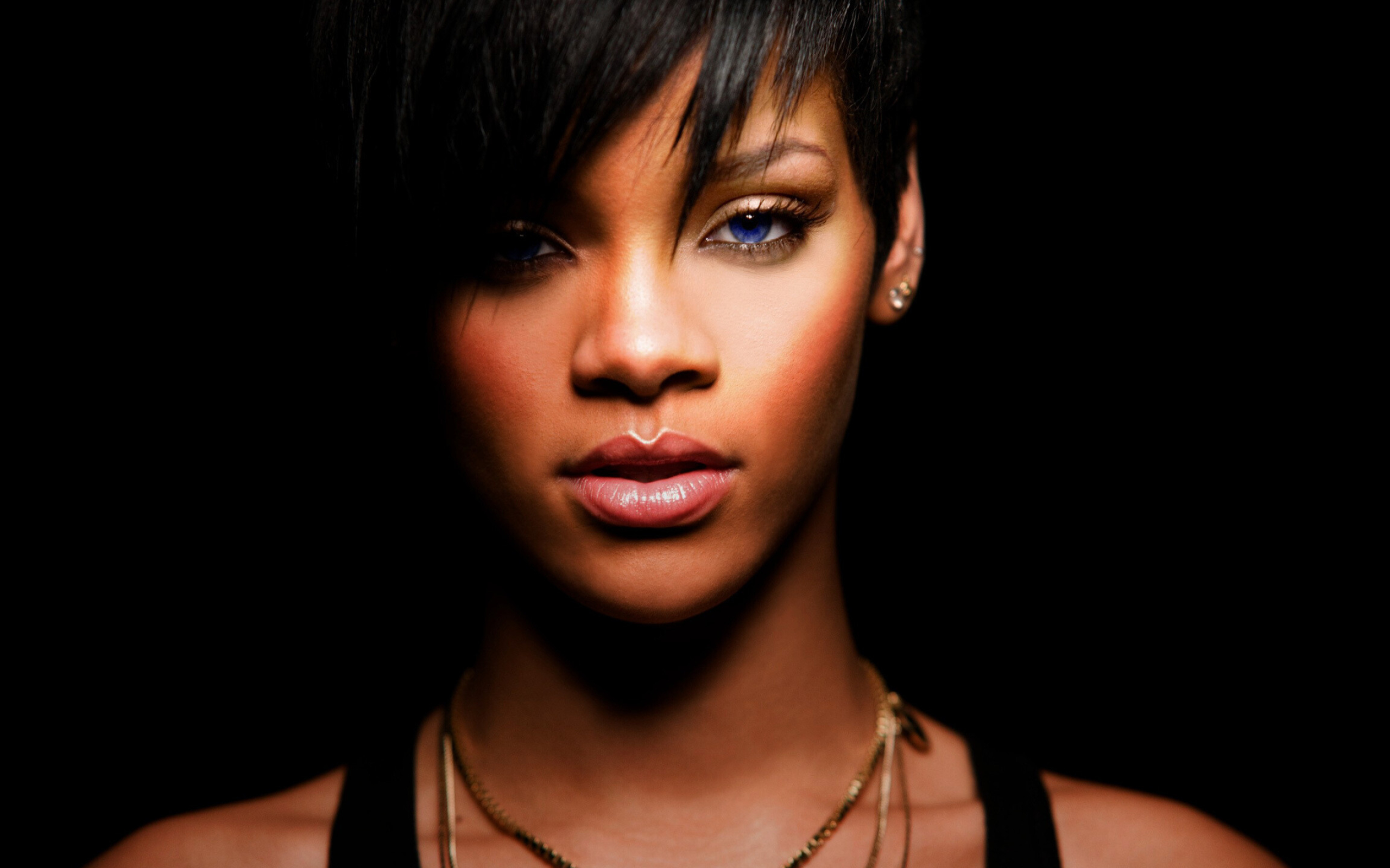 Rihanna, Celebrity wallpaper, Glamorous style, Iconic, 2560x1600 HD Desktop