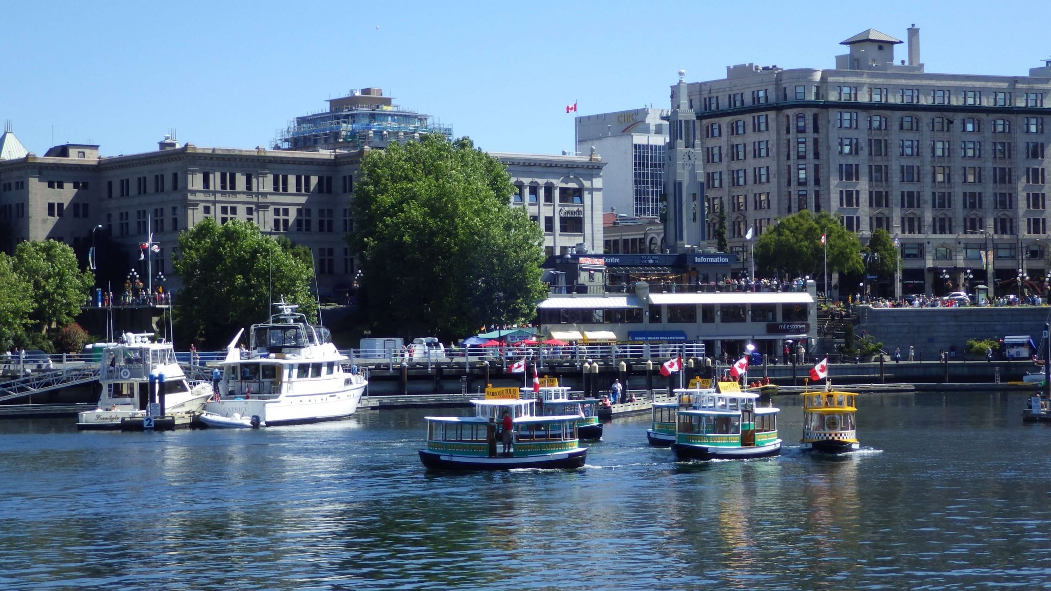 Water taxis, Victoria, Ballet, Canada, 2050x1160 HD Desktop