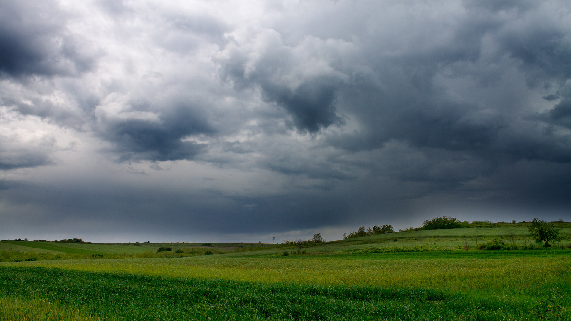 Gray cloudy sky, Nature's beauty, Atmospheric serenity, Moody weather, 1920x1080 Full HD Desktop