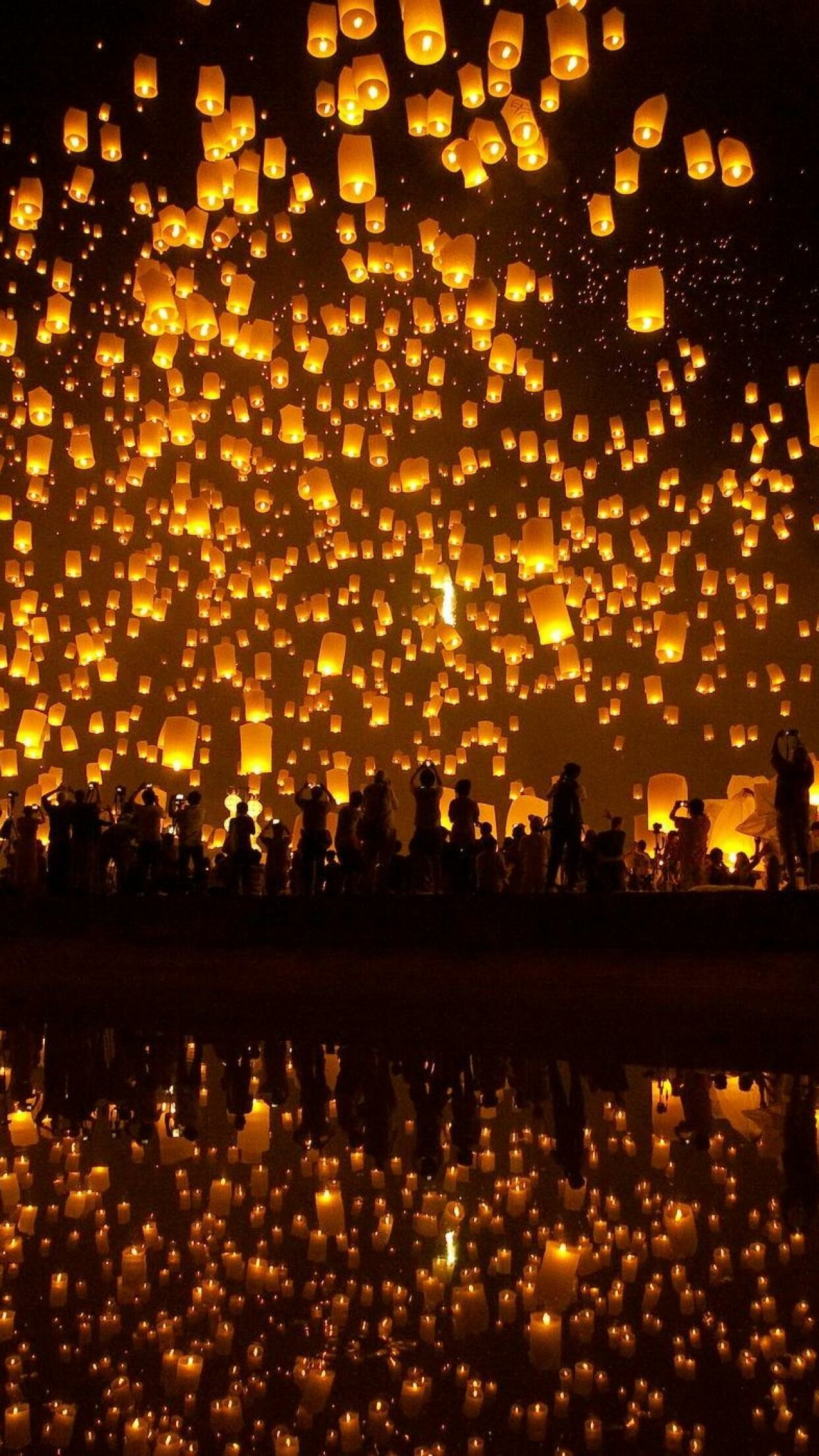 Japanese lanterns, Traditional decoration, Soft glowing light, Cultural heritage, 1250x2210 HD Phone