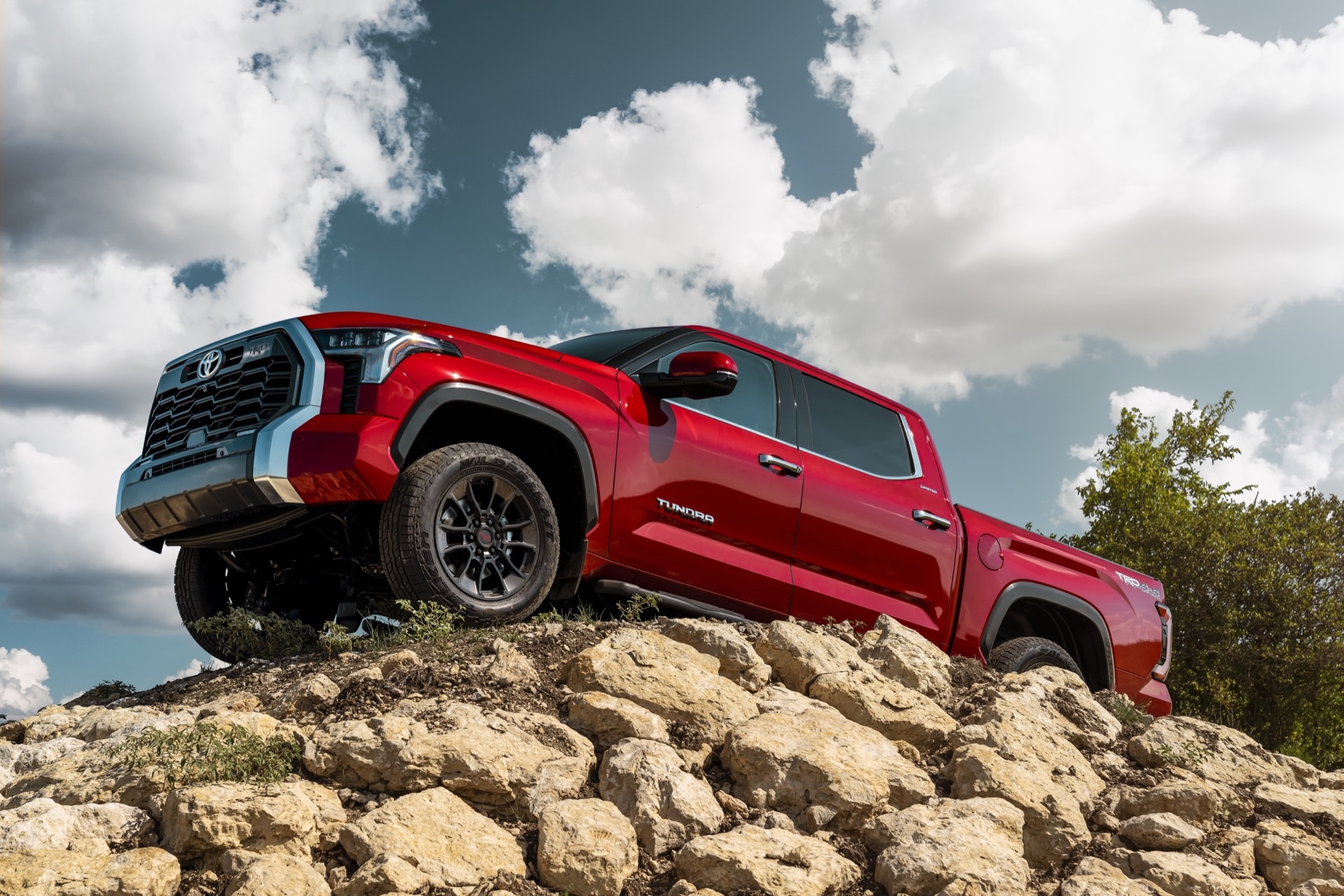 High Clearance, Toyota Tundra Wallpaper, 1920x1280 HD Desktop