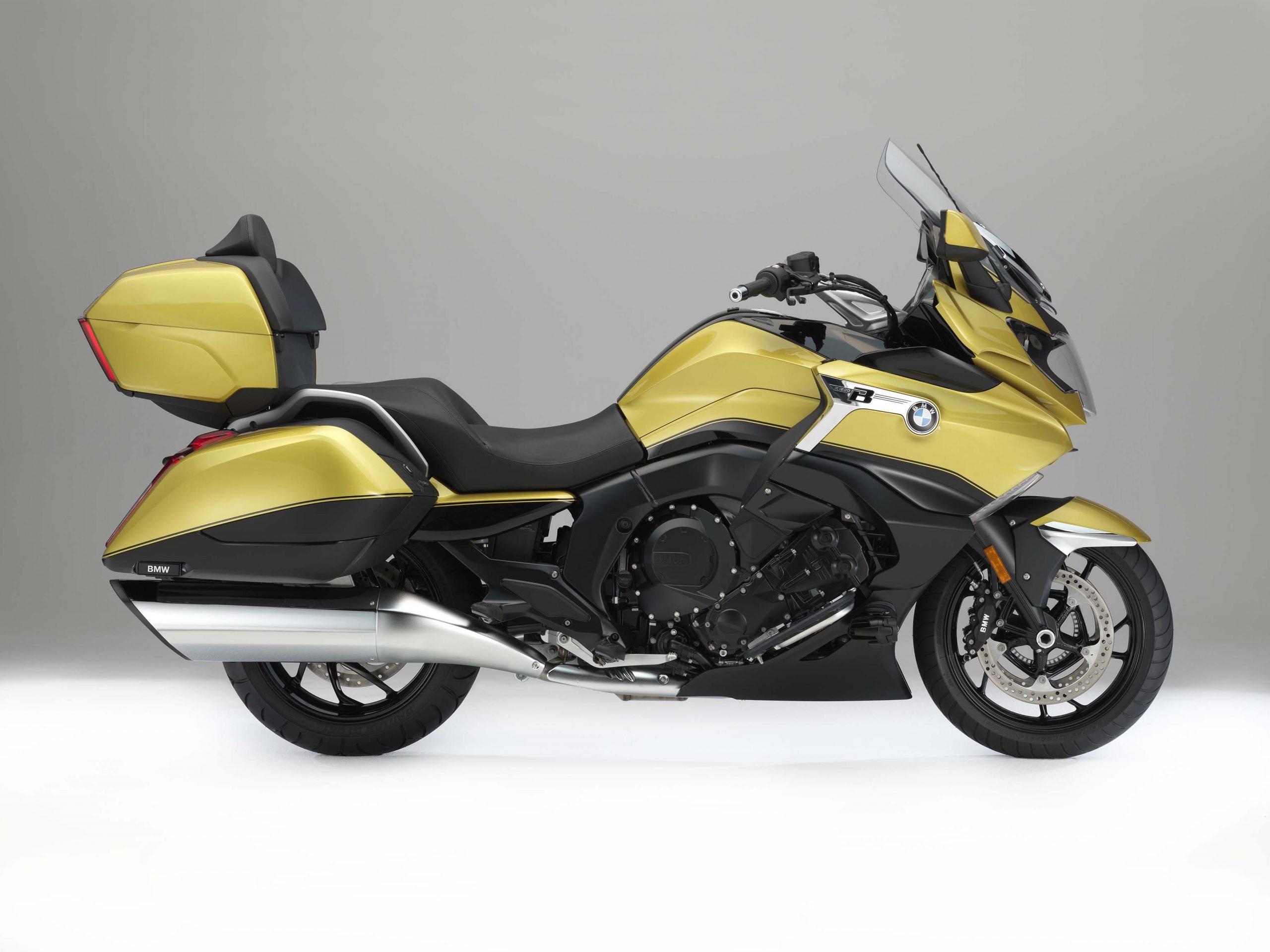 BMW K 1600 Grand America, American-style touring, Asphalt & Rubber review, Comfortable ride, 2560x1920 HD Desktop