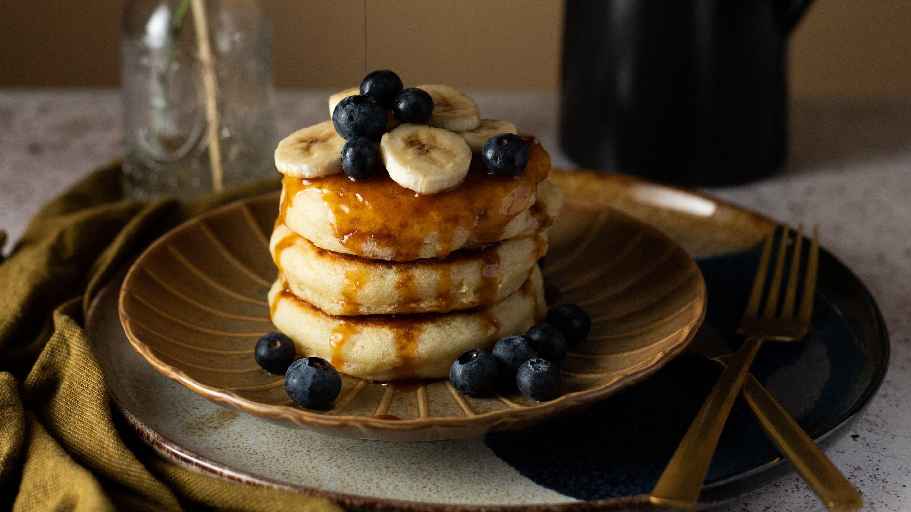 Pancake pastries, Fruits and berries, Breakfast dessert, Scrumptious delights, 3840x2160 4K Desktop