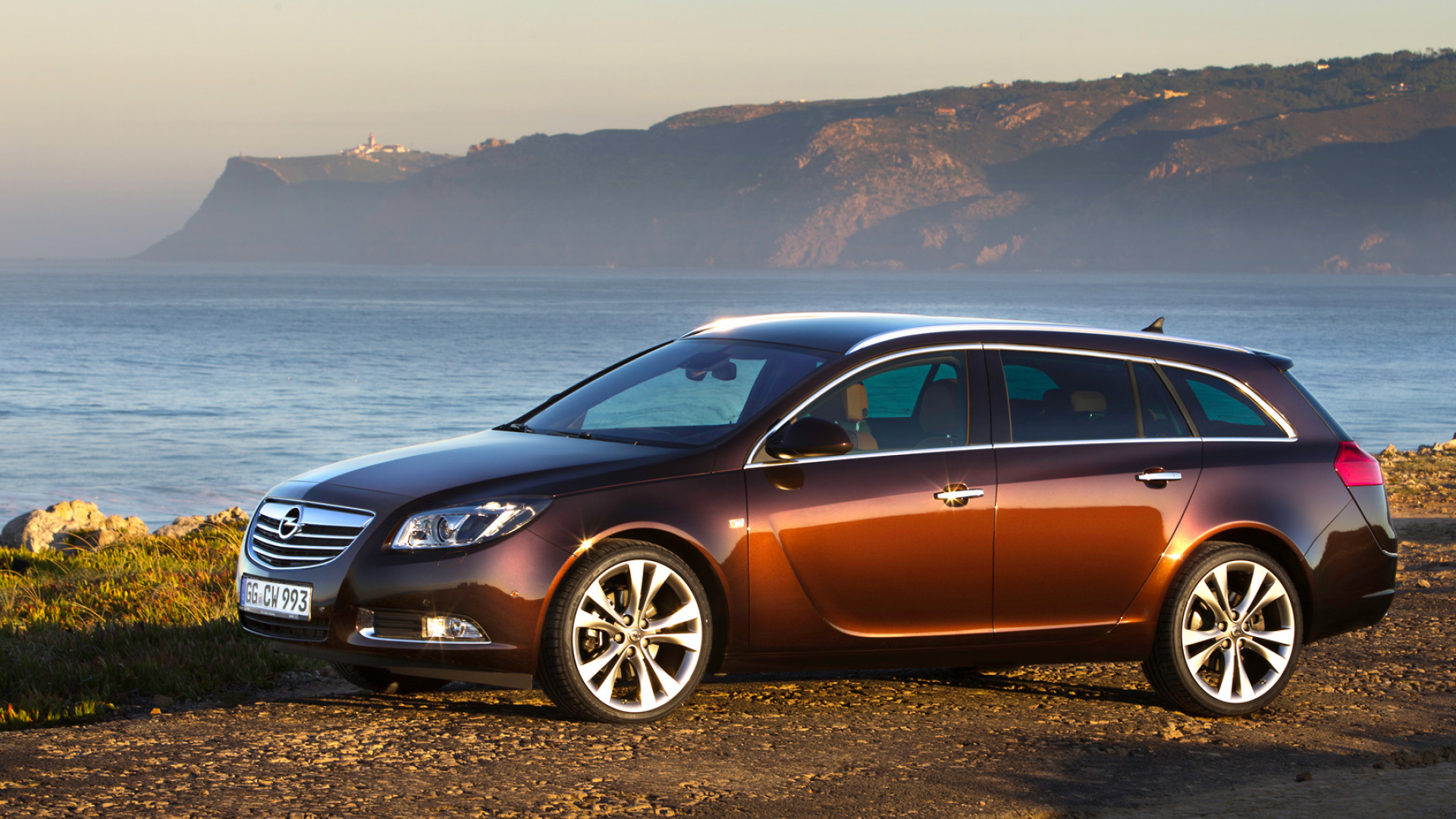 Opel Insignia, Stylish sedan, Turbocharged power, Futuristic appeal, 1920x1080 Full HD Desktop