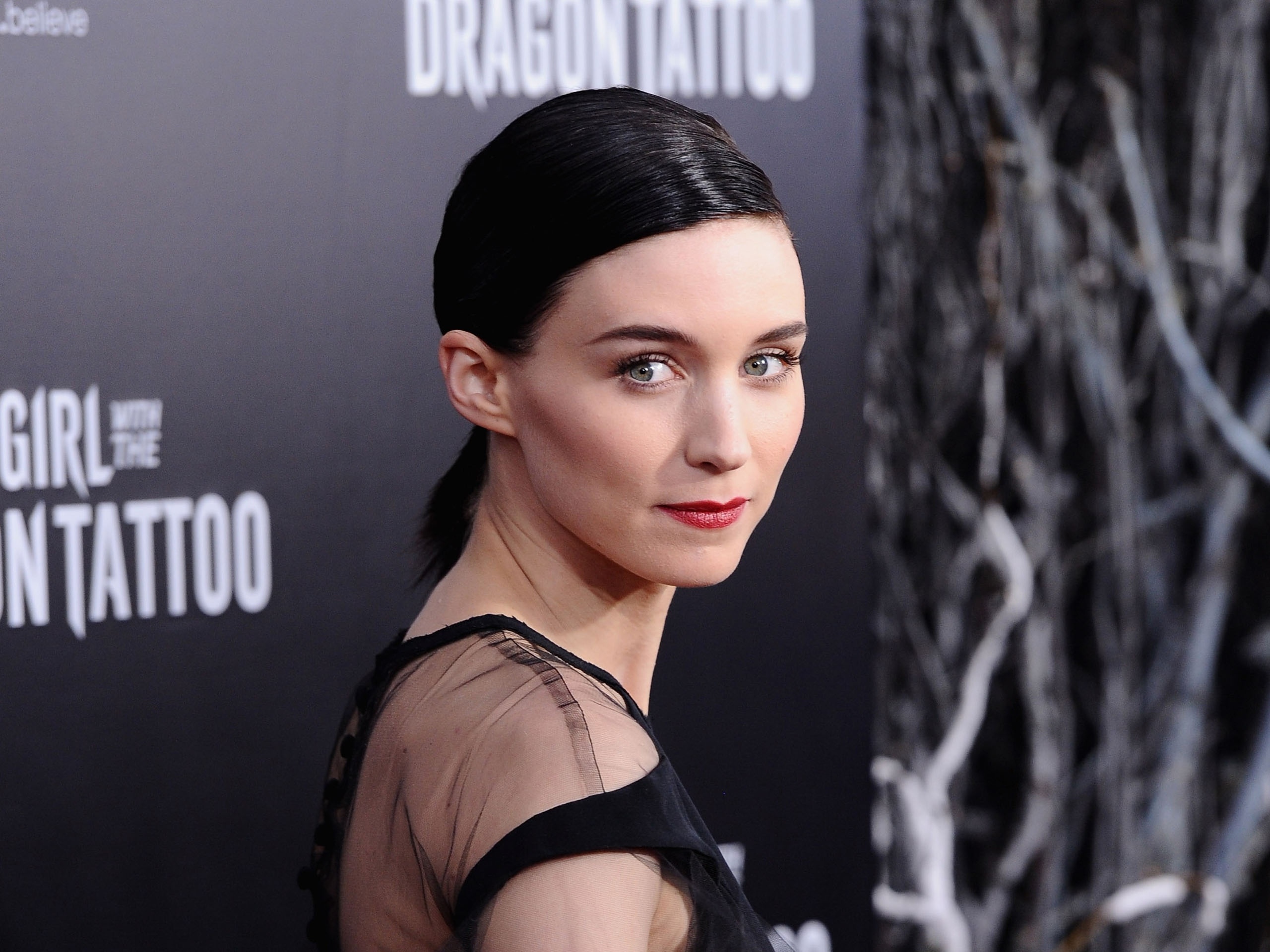 Rooney Mara, HD desktop, Home screen, Gorgeous appearance, 2560x1920 HD Desktop