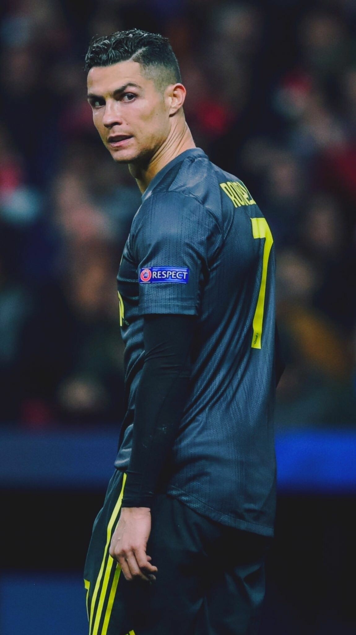 Al-Nassr FC, Cristiano Ronaldo Wallpaper, 1150x2050 HD Phone