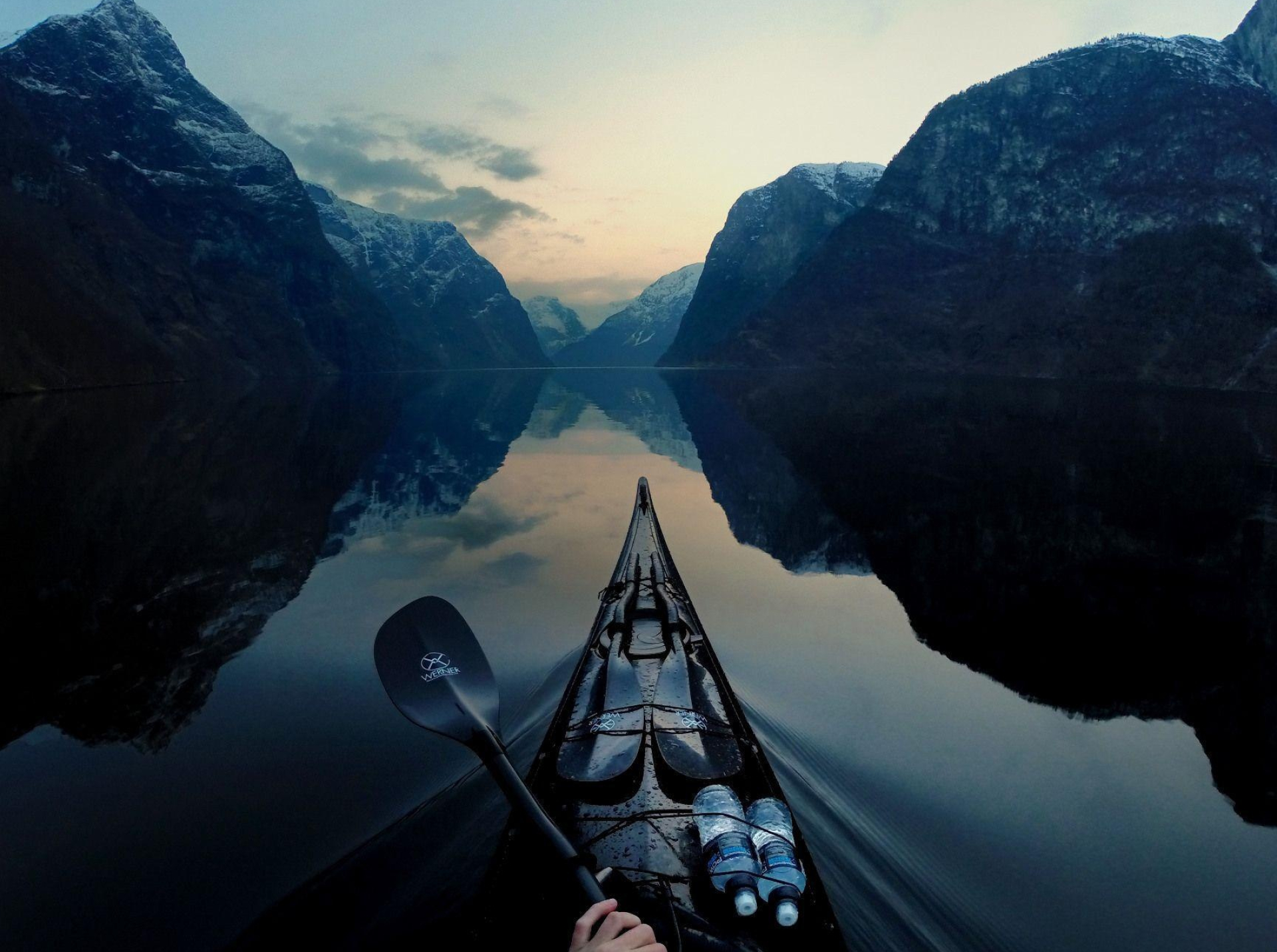 Naeroyfjord, Kayaking Wallpaper, 1920x1440 HD Desktop