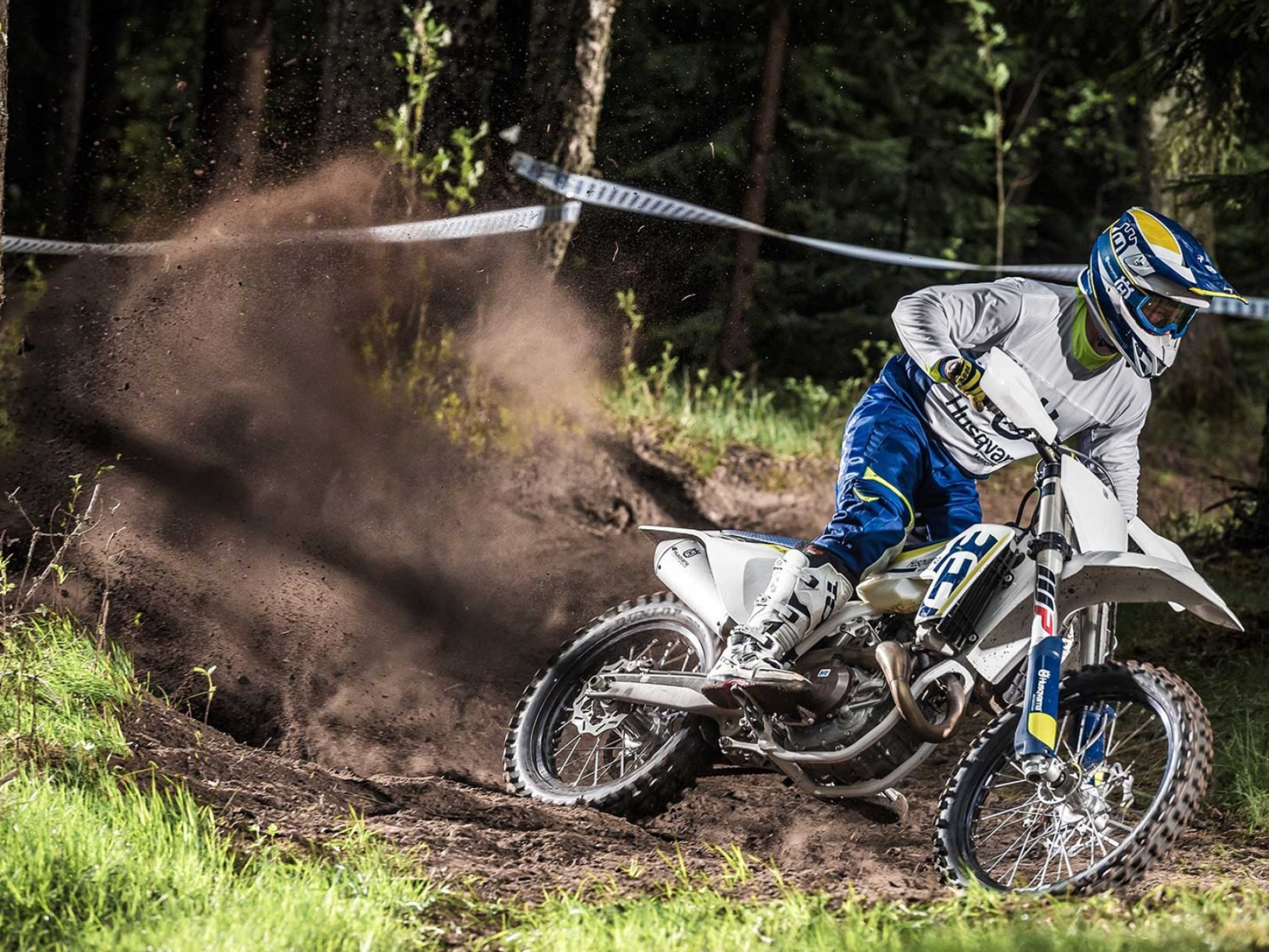 Husqvarna FX, Off-road dominance, Rugged performance, Impressive review, 2020x1520 HD Desktop