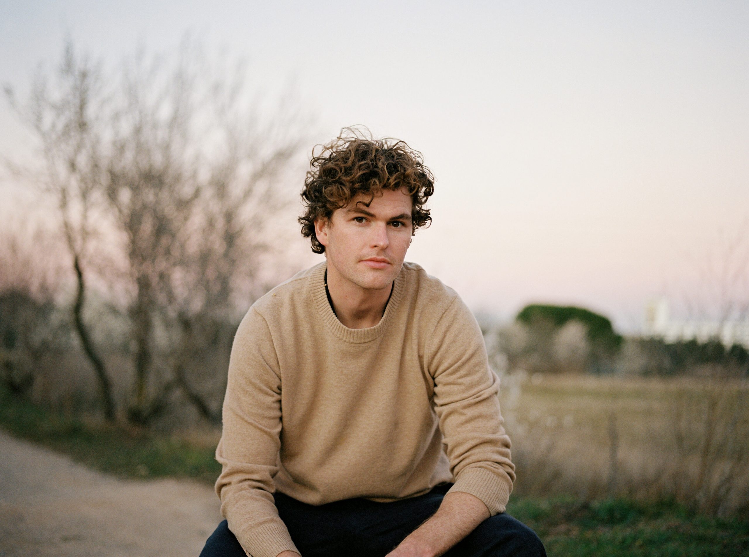 Vance Joy (Music), New single release, Highly anticipated album, Musical journey, 2560x1910 HD Desktop