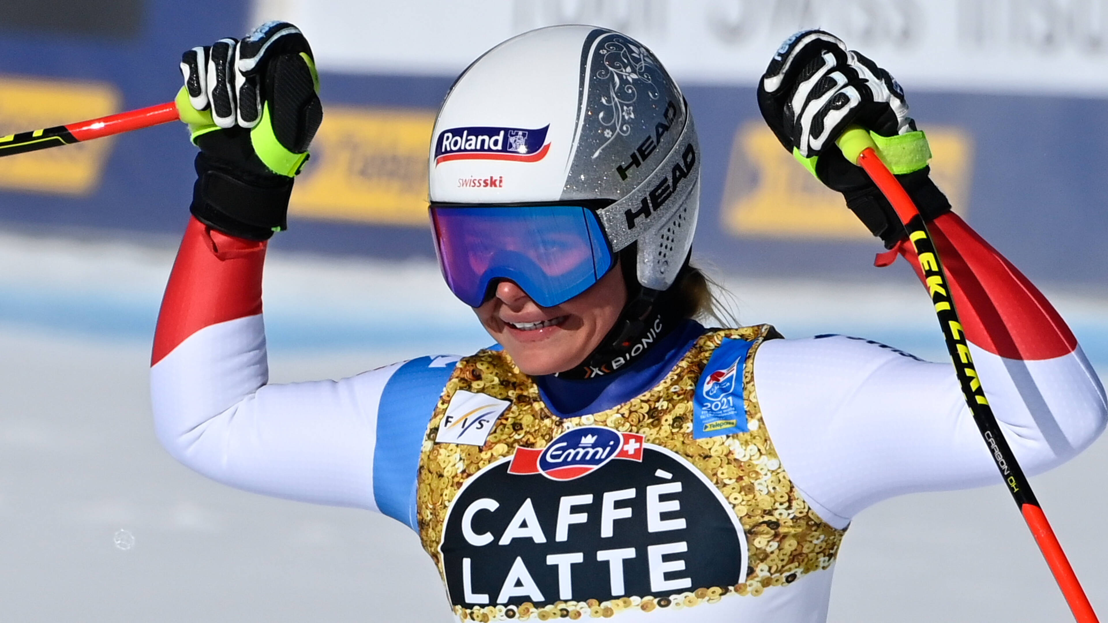 Corinne Suter, Cortina dampezzo, World title, Afdaling, 3840x2160 4K Desktop