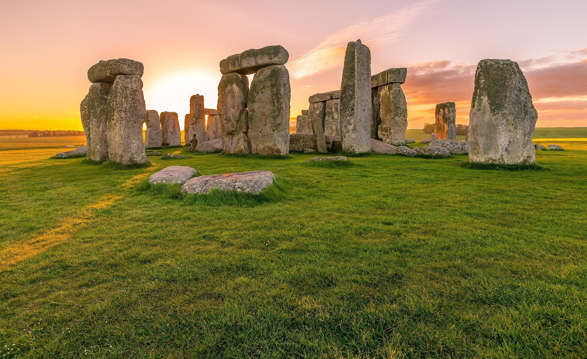 Stonehenge, Aerial view, Flyover experience, 1920x1180 HD Desktop