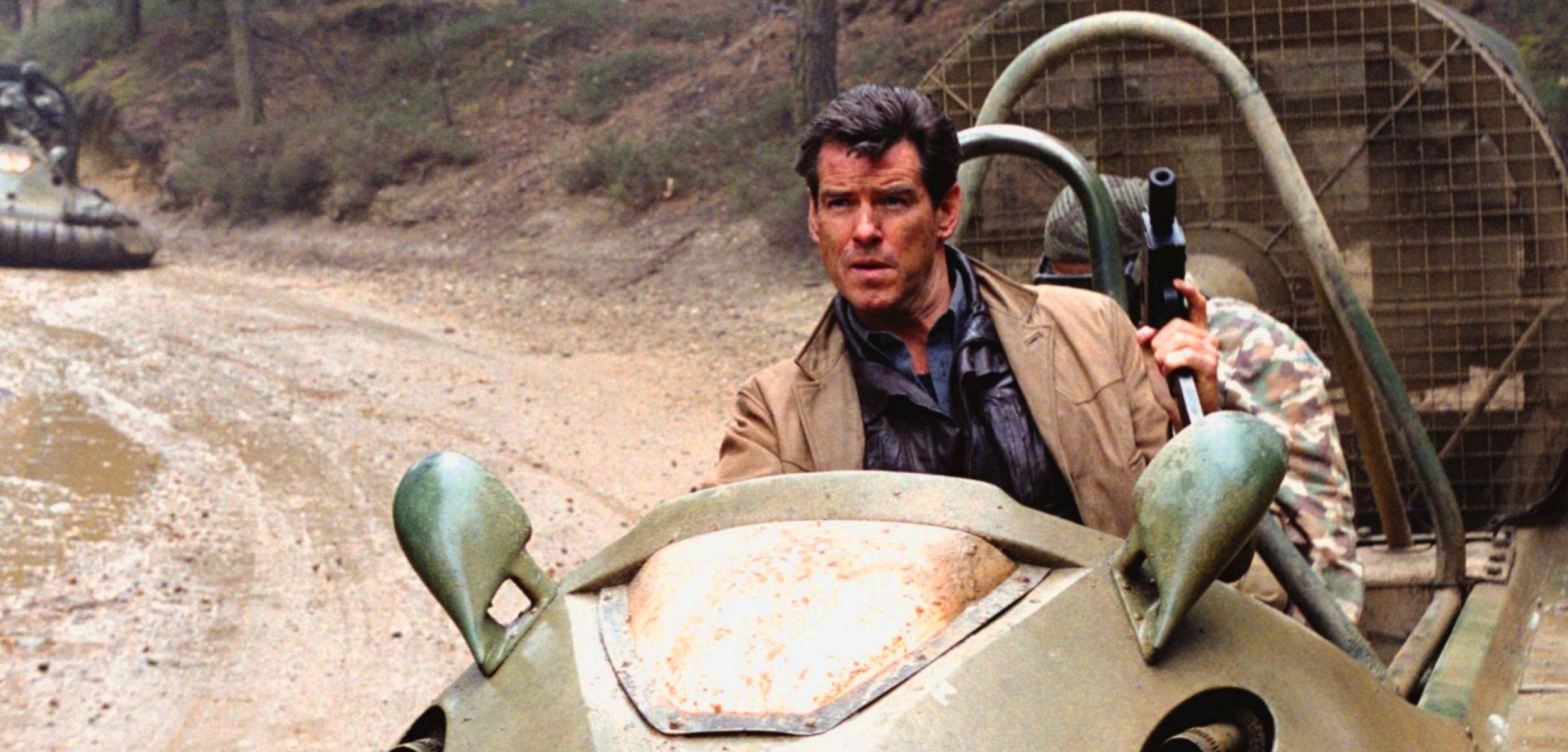 James Bond, Pierce Brosnan's best moments, Charming and debonair, Unforgettable performance, 2510x1200 Dual Screen Desktop