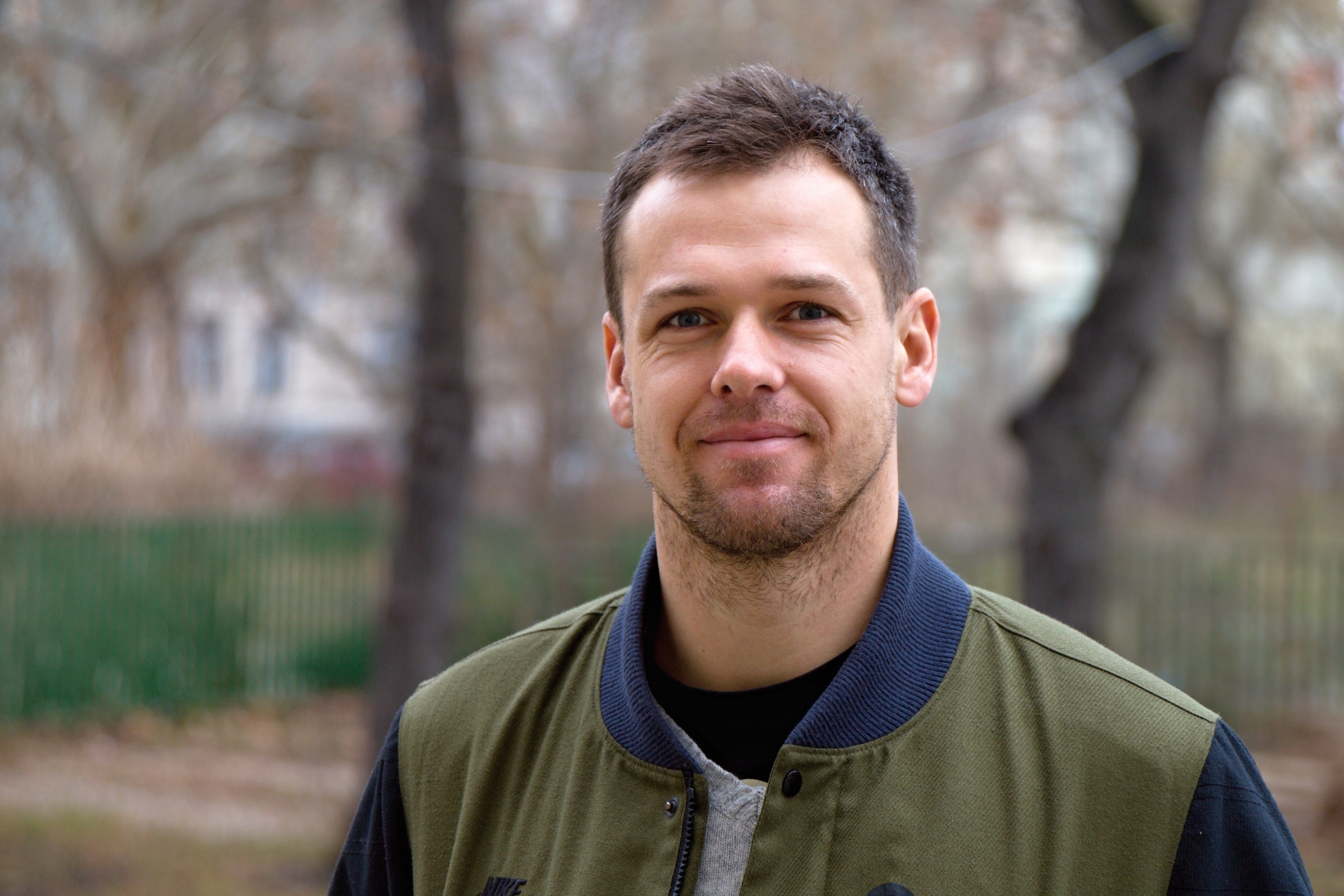 Czech Radio, Petr Frydrych Wallpaper, 2400x1600 HD Desktop