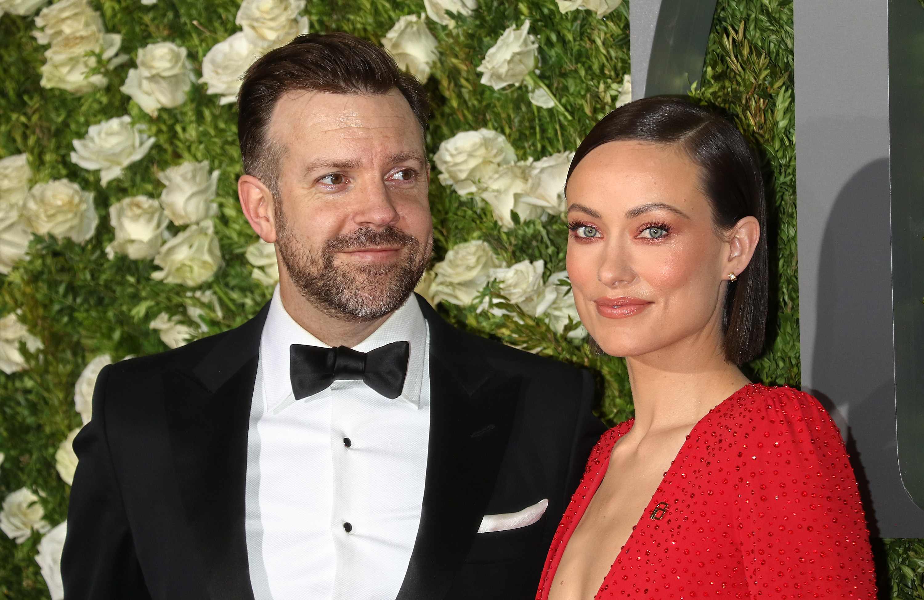 Jason Sudeikis, Olivia Wilde, Kiss sparking reconciliation, The US Sun, 3000x1950 HD Desktop