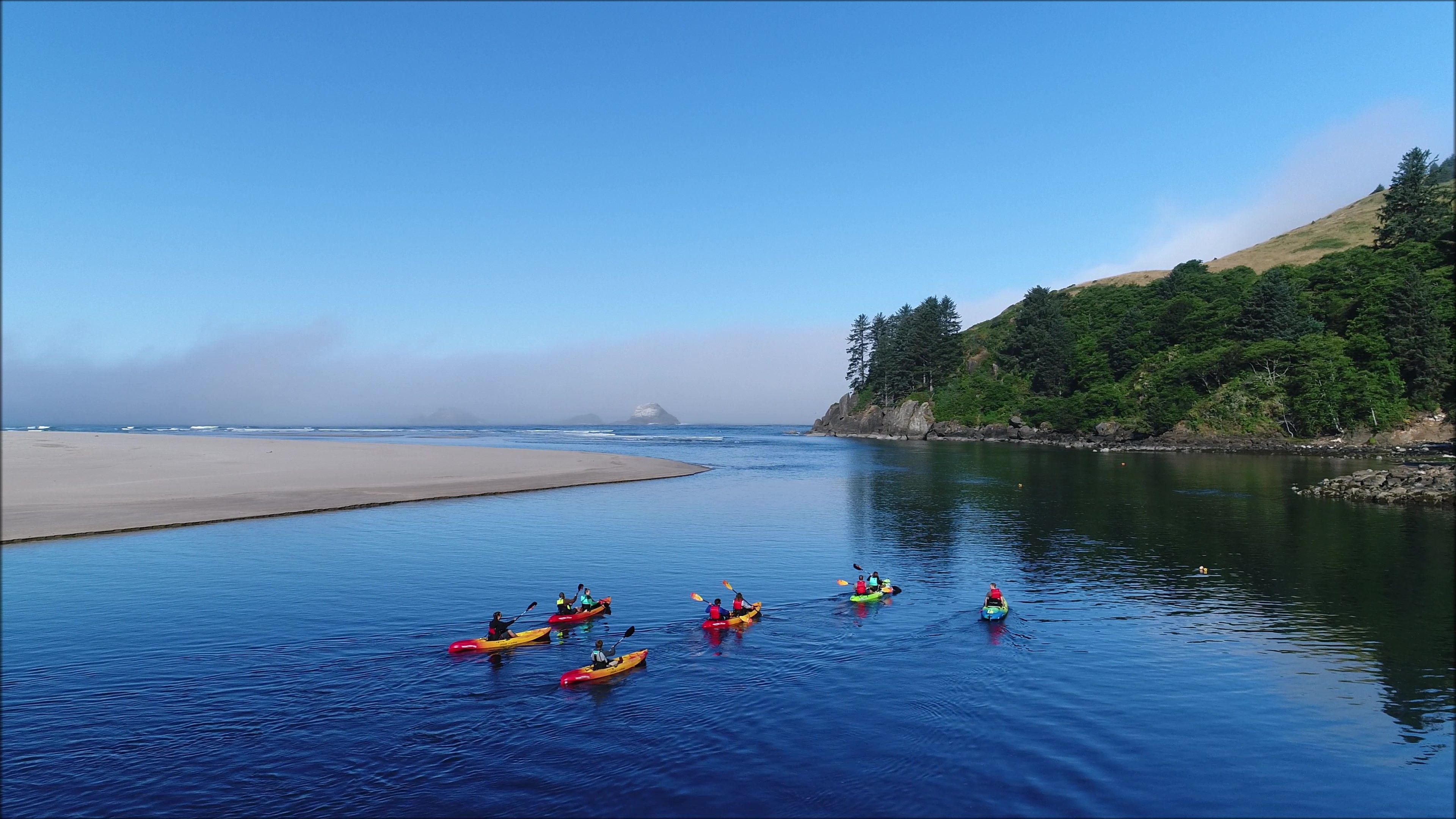 Canoeing adventure, Oregon coast, Kayak safari, Surf kayaking, 3840x2160 4K Desktop