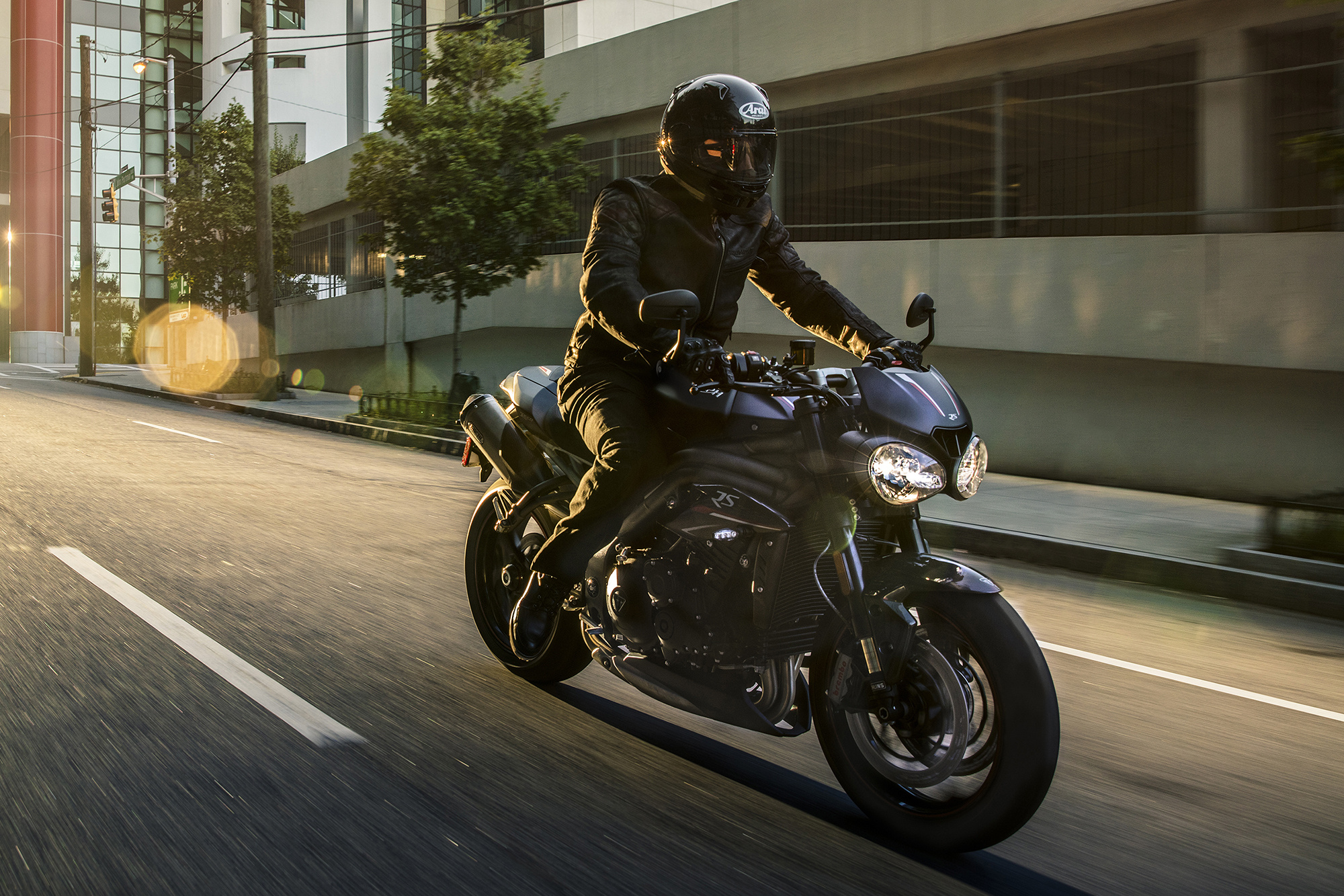 Triumph Street Triple RS, Naked speedsters reign, High-performance emotive ride, 2000x1340 HD Desktop