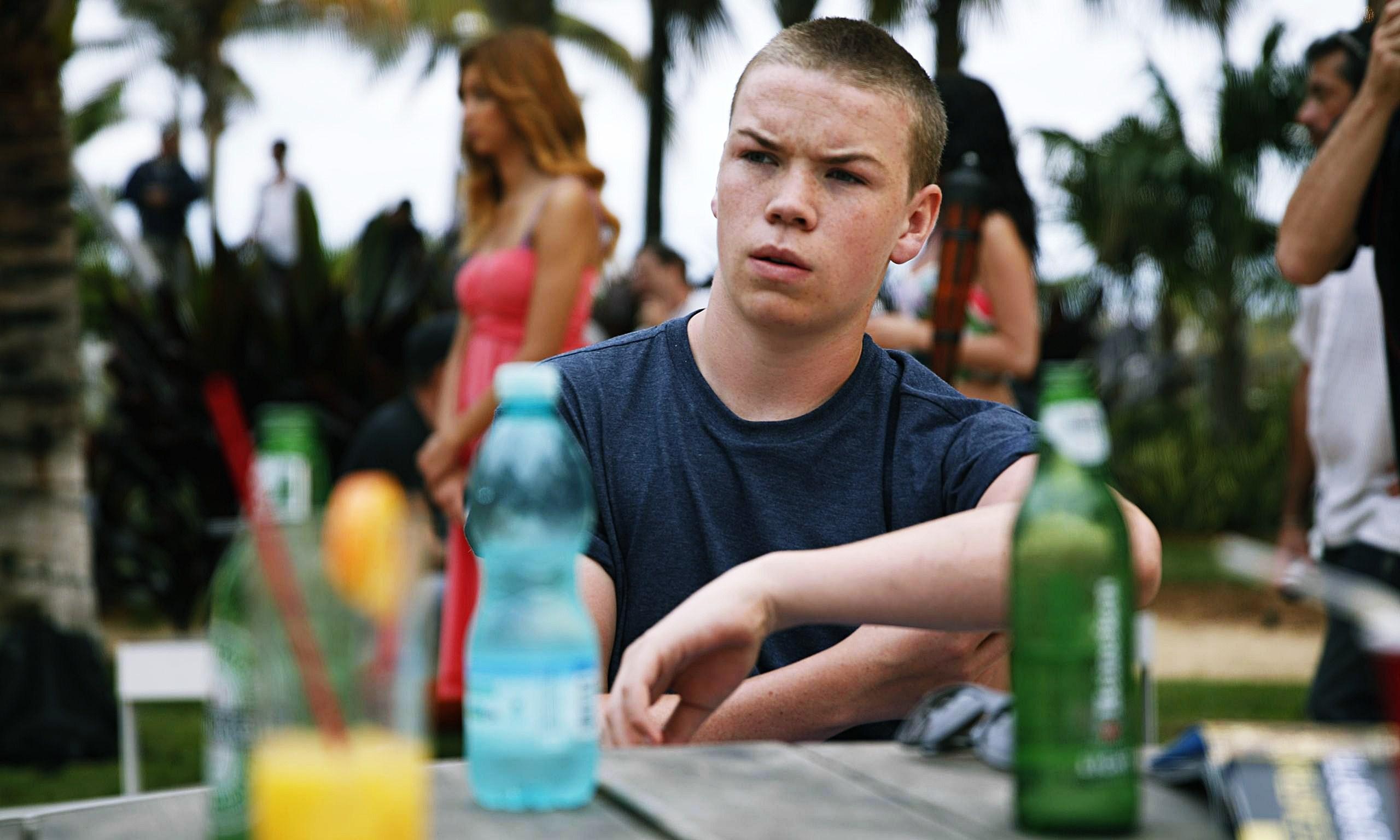 Will Poulter, Movie actor, Wallpaper gallery, Bottom right, 2560x1540 HD Desktop