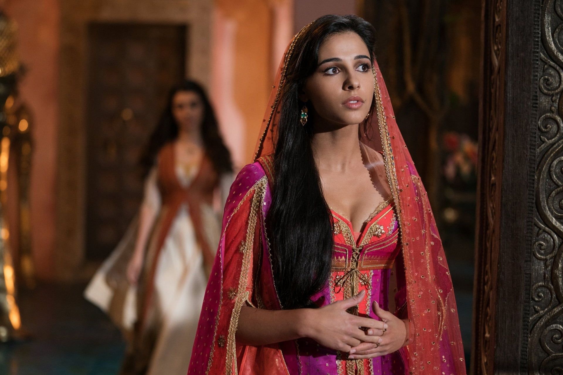 Naomi Scott, Indian Beauty, Disney Princess, Dresses, 1920x1280 HD Desktop