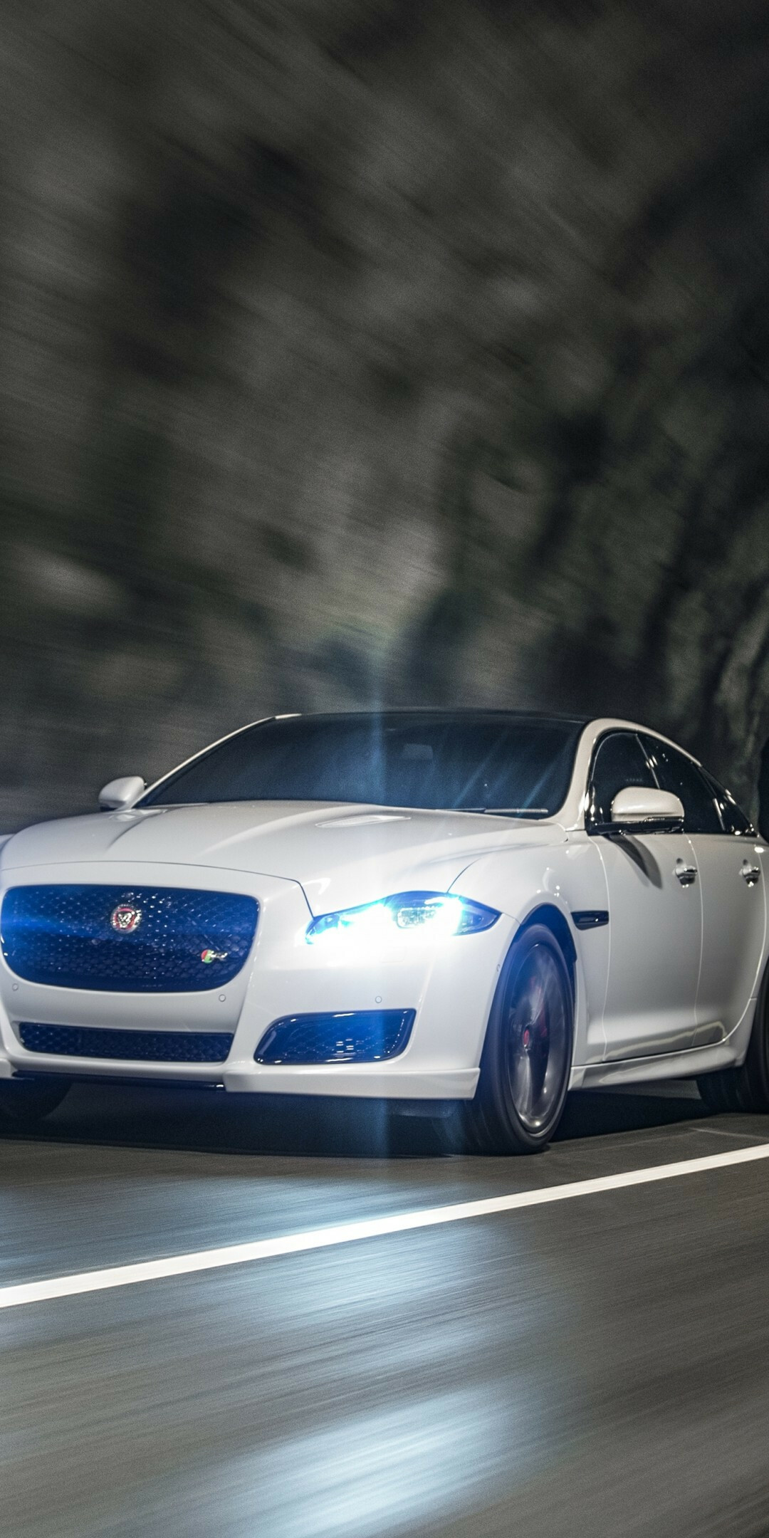 Jaguar XJ40, Executive saloon, Timeless design, Refined luxury, 1080x2160 HD Phone