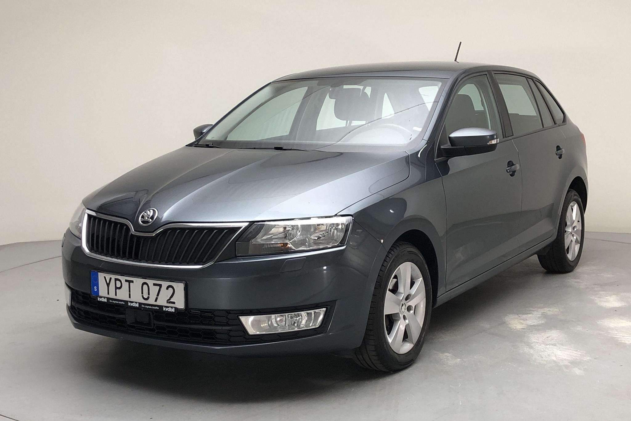 Skoda Rapid, TDI spaceback, 90 hp engine, Reliable and efficient, 2050x1370 HD Desktop