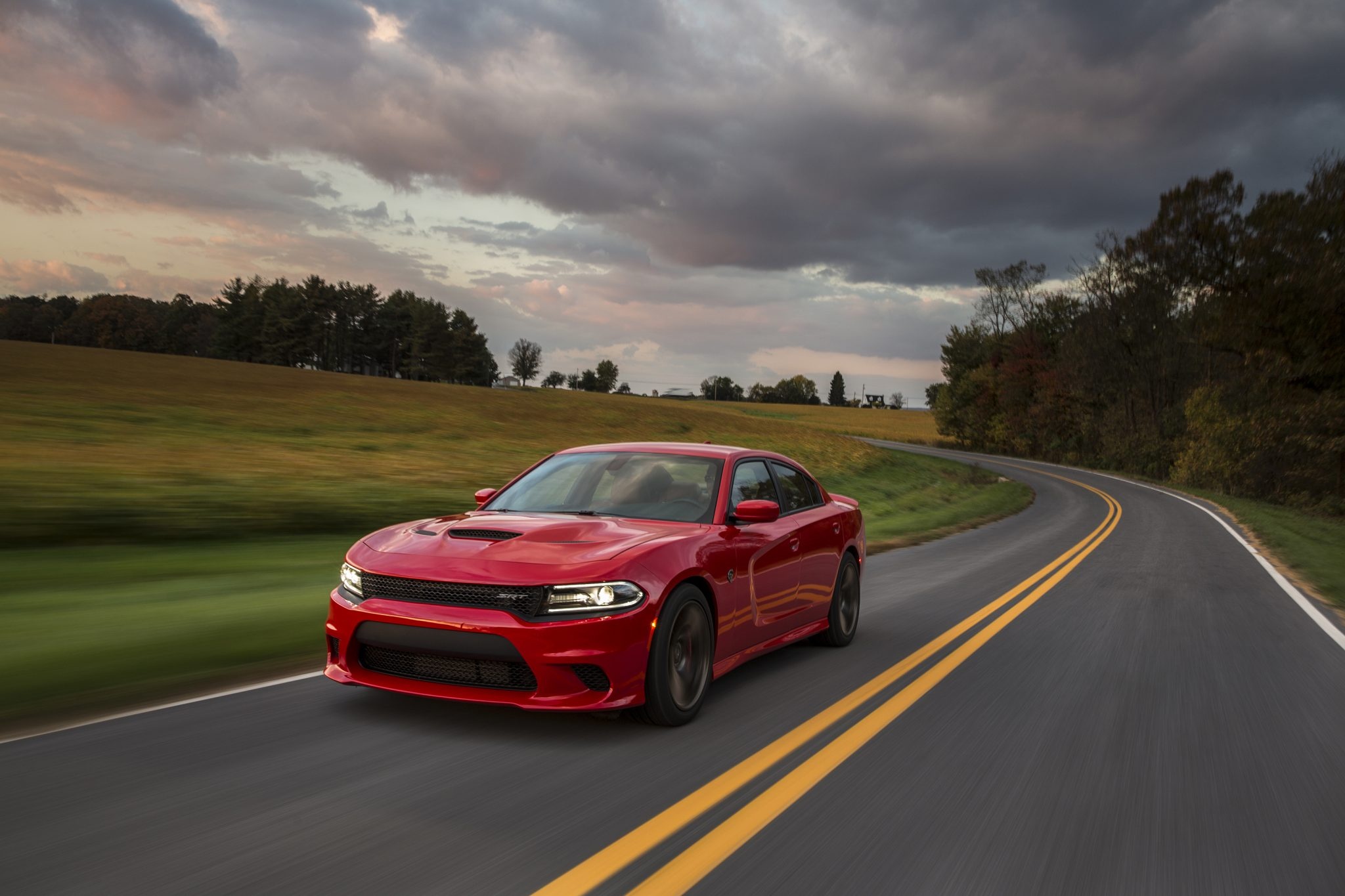Dodge Charger SRT Hellcat, curved country road, cloudy dusk sky, HD Desktop wallpaper
