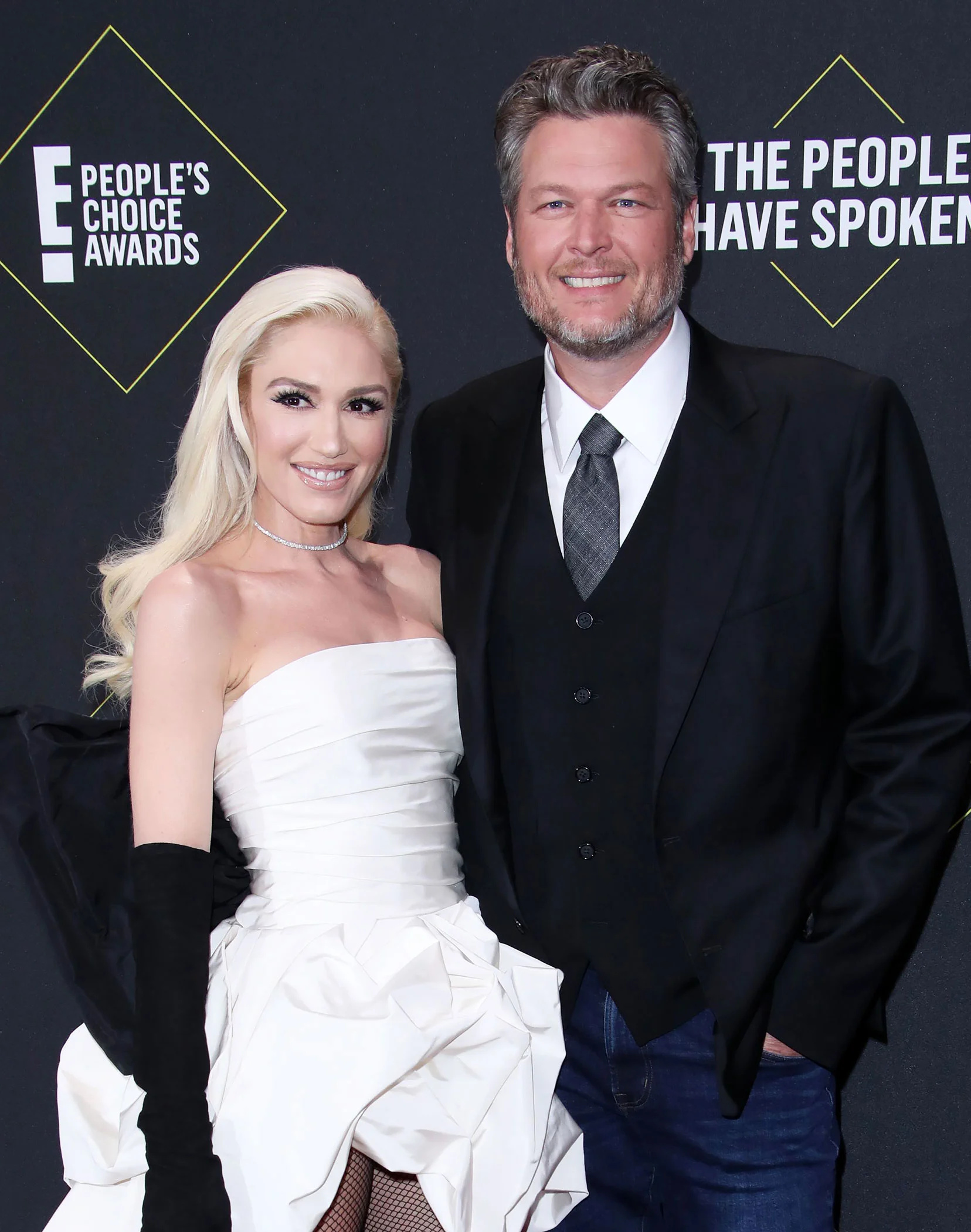 Blake Shelton, Gwen Stefani, Wedding details, Statements, 1660x2100 HD Phone