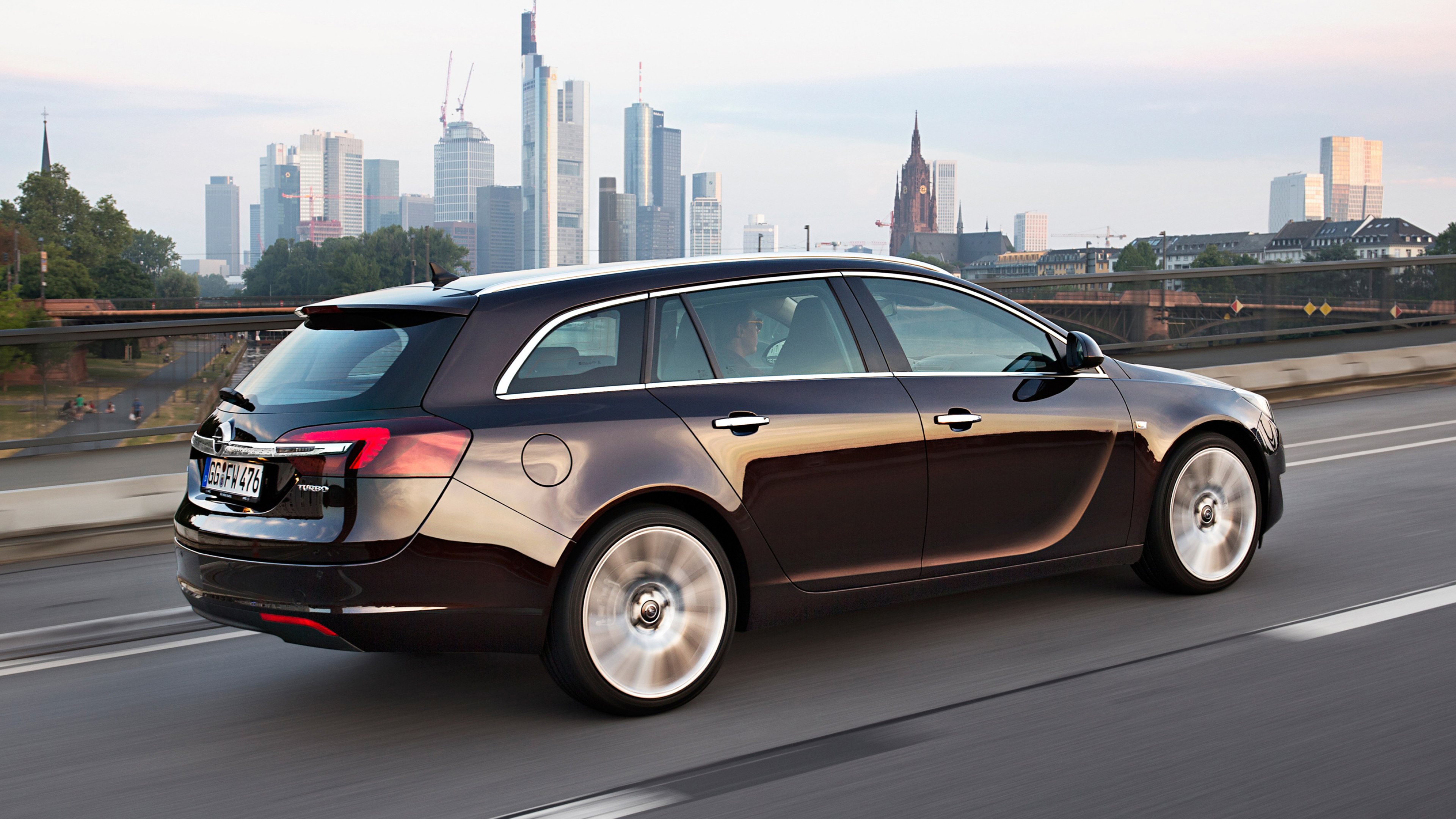 Opel Insignia, Sleek and stylish, Cutting-edge technology, Premium features, 3840x2160 4K Desktop