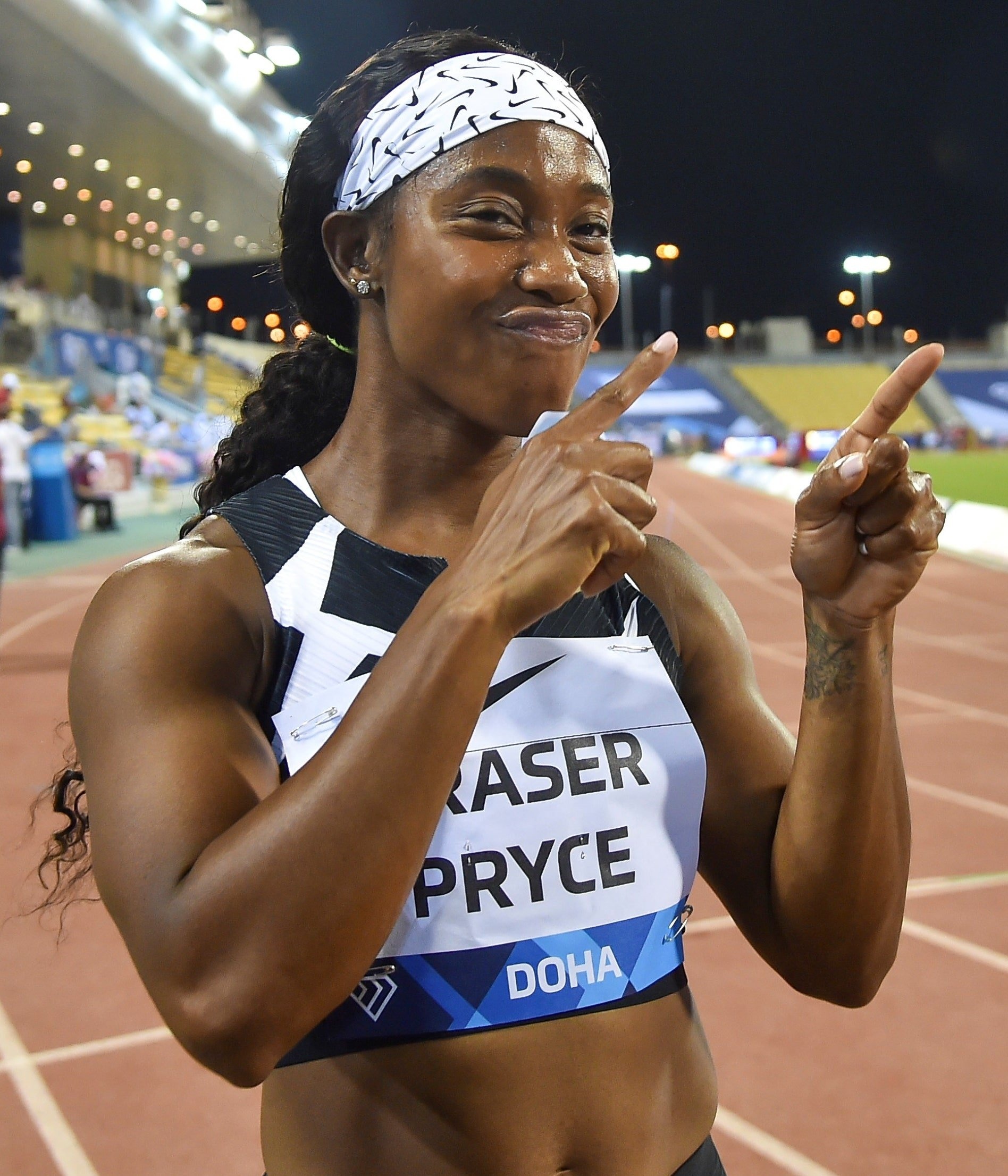 Shelly-Ann Fraser-Pryce, Press news updates, 1900x2220 HD Phone