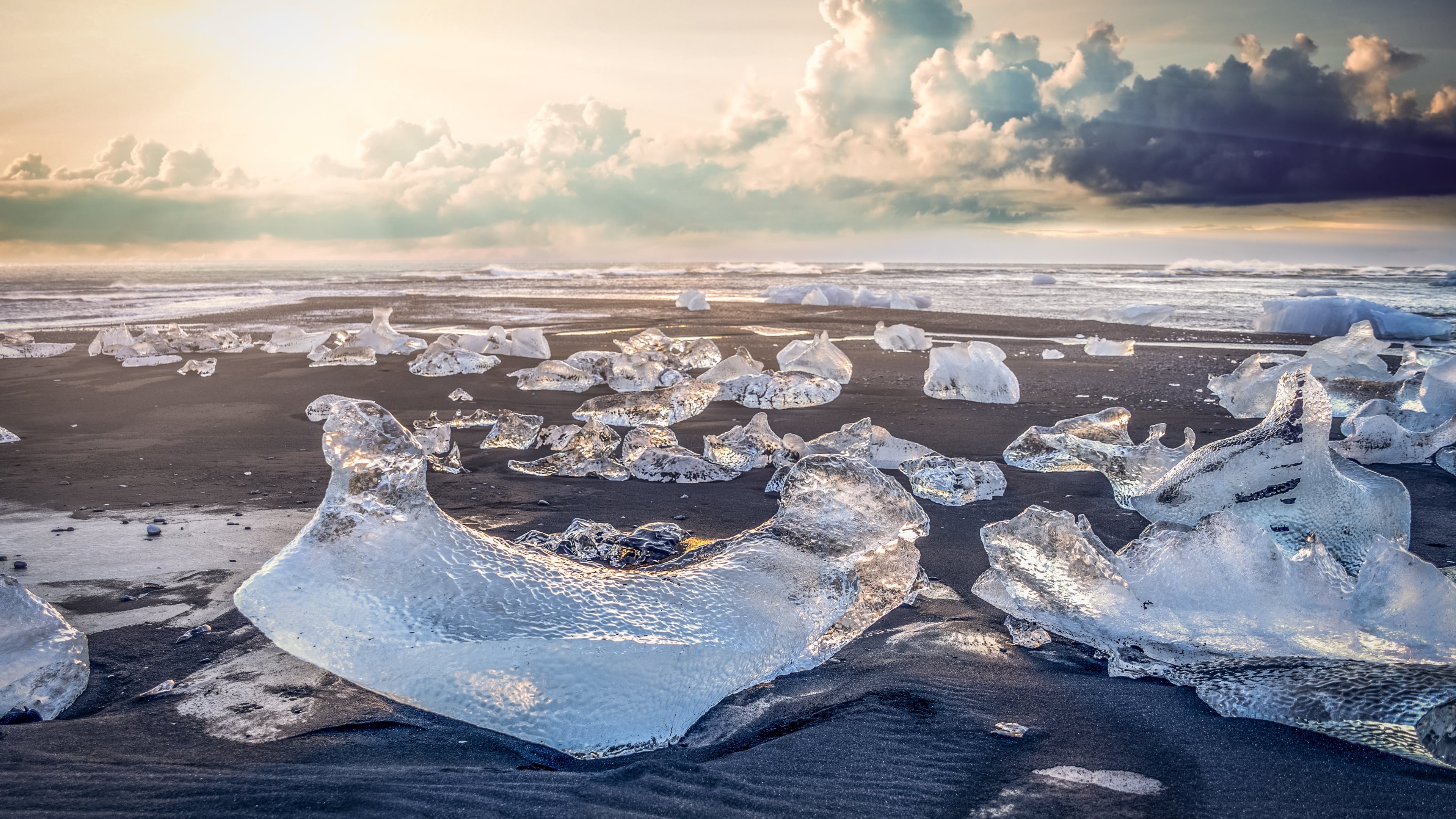 Iceberg 4K ultra, HD wallpaper, Stunning visuals, Nature's grandeur, 3840x2160 4K Desktop