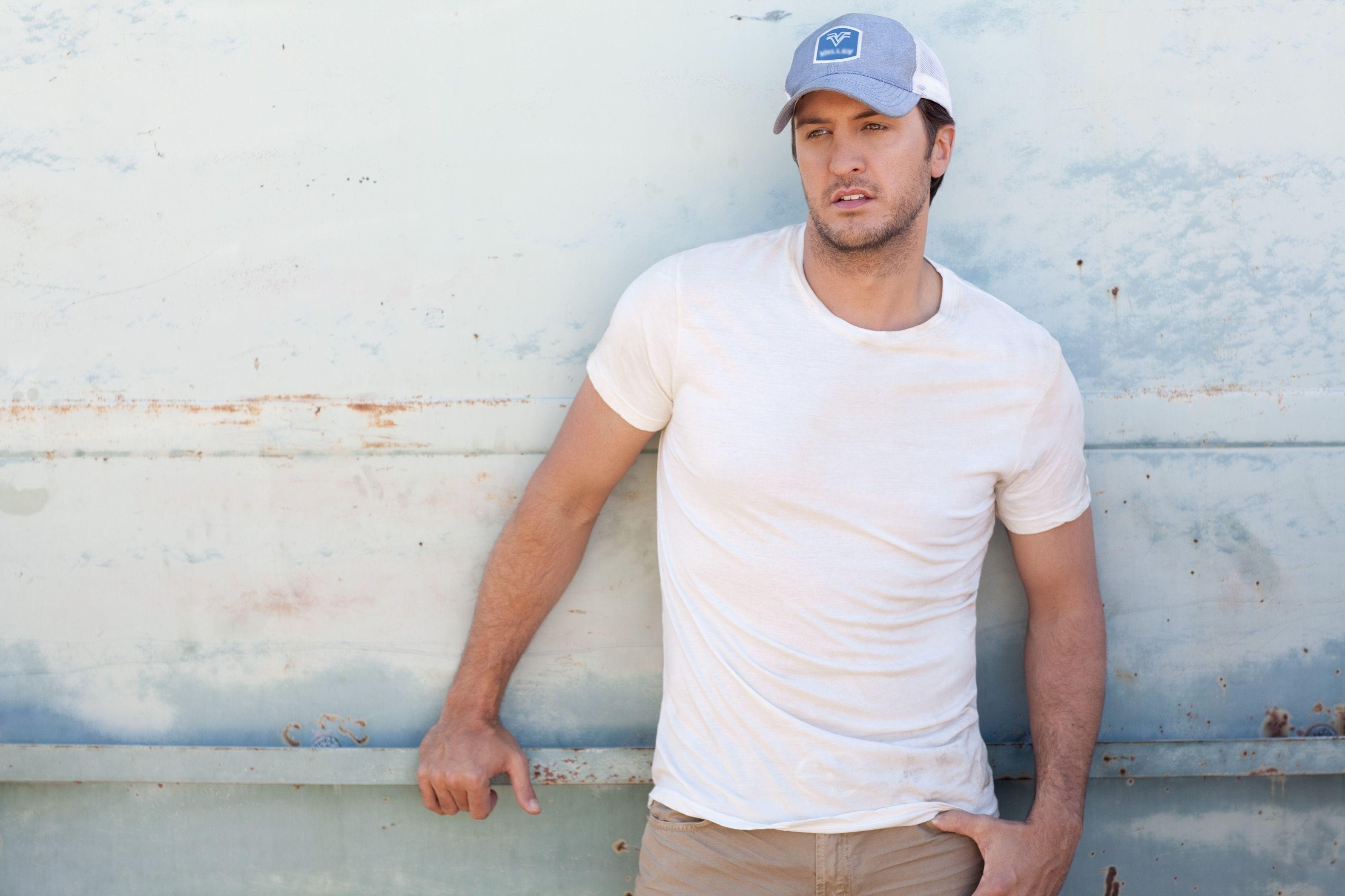 Luke Bryan, Downloads, Posted by Sarah Cunningham, 3160x2110 HD Desktop