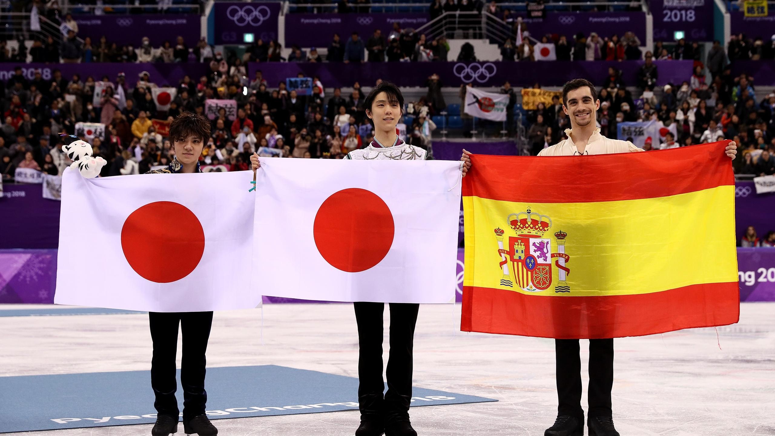 Shoma Uno, Yuzuru Hanyu, Olympic figure skating, Silver medal, 2560x1440 HD Desktop