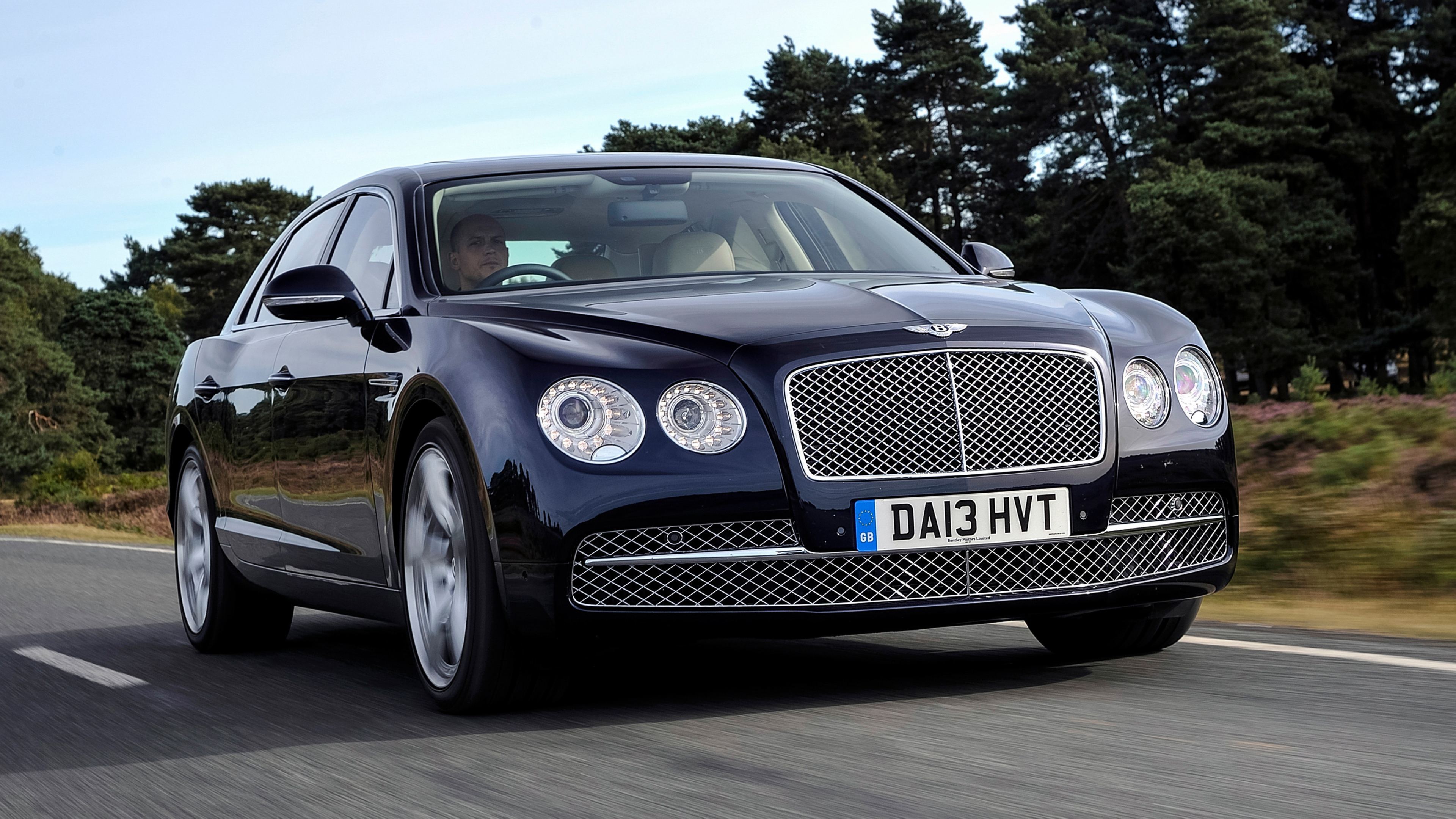 Bentley Flying Spur, Cars desktop wallpapers, 3840x2160 4K Desktop