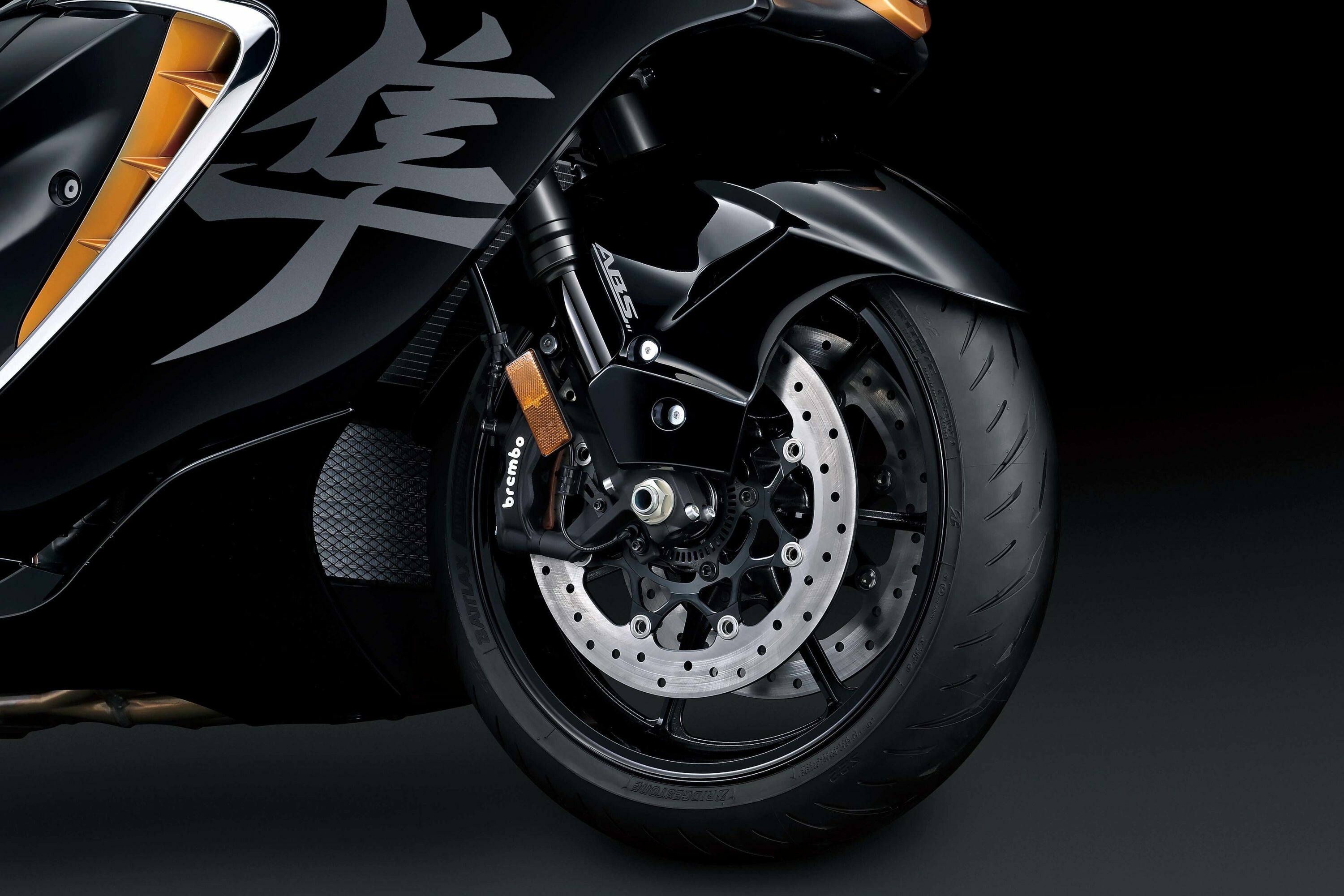 2021 Suzuki Hayabusa, Unveiling the 2022 model, Cutting-edge features, Ultimate power, 3010x2010 HD Desktop