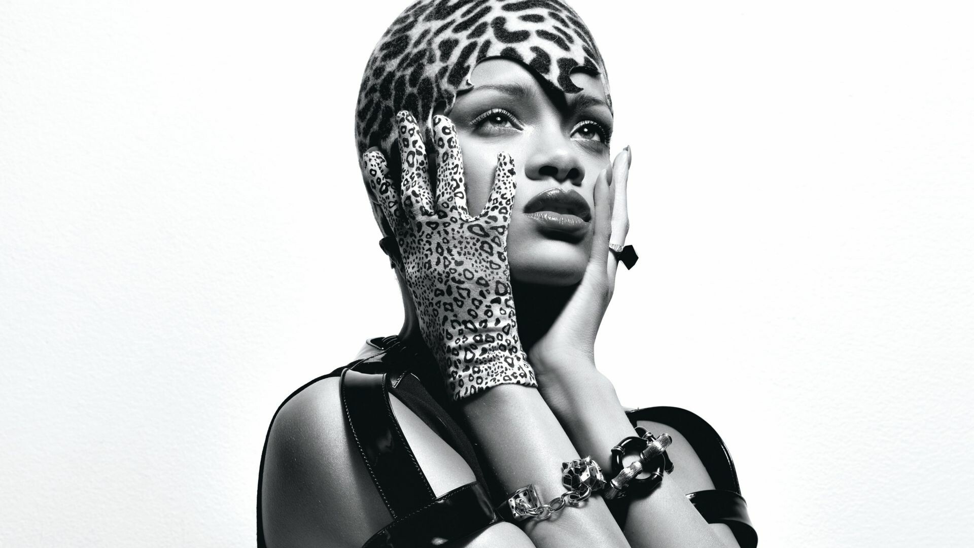 Rihanna, Monochrome masterpiece, Striking and bold, Captivating image, 1920x1080 Full HD Desktop