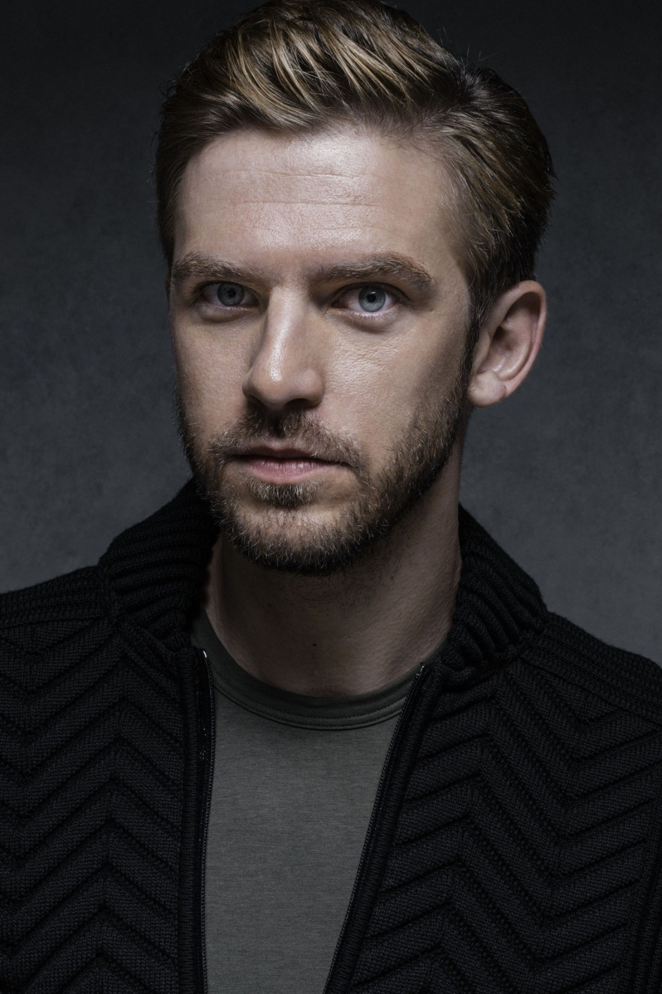 Dan Stevens fanpop, Dan Stevens photo, 1370x2050 HD Phone