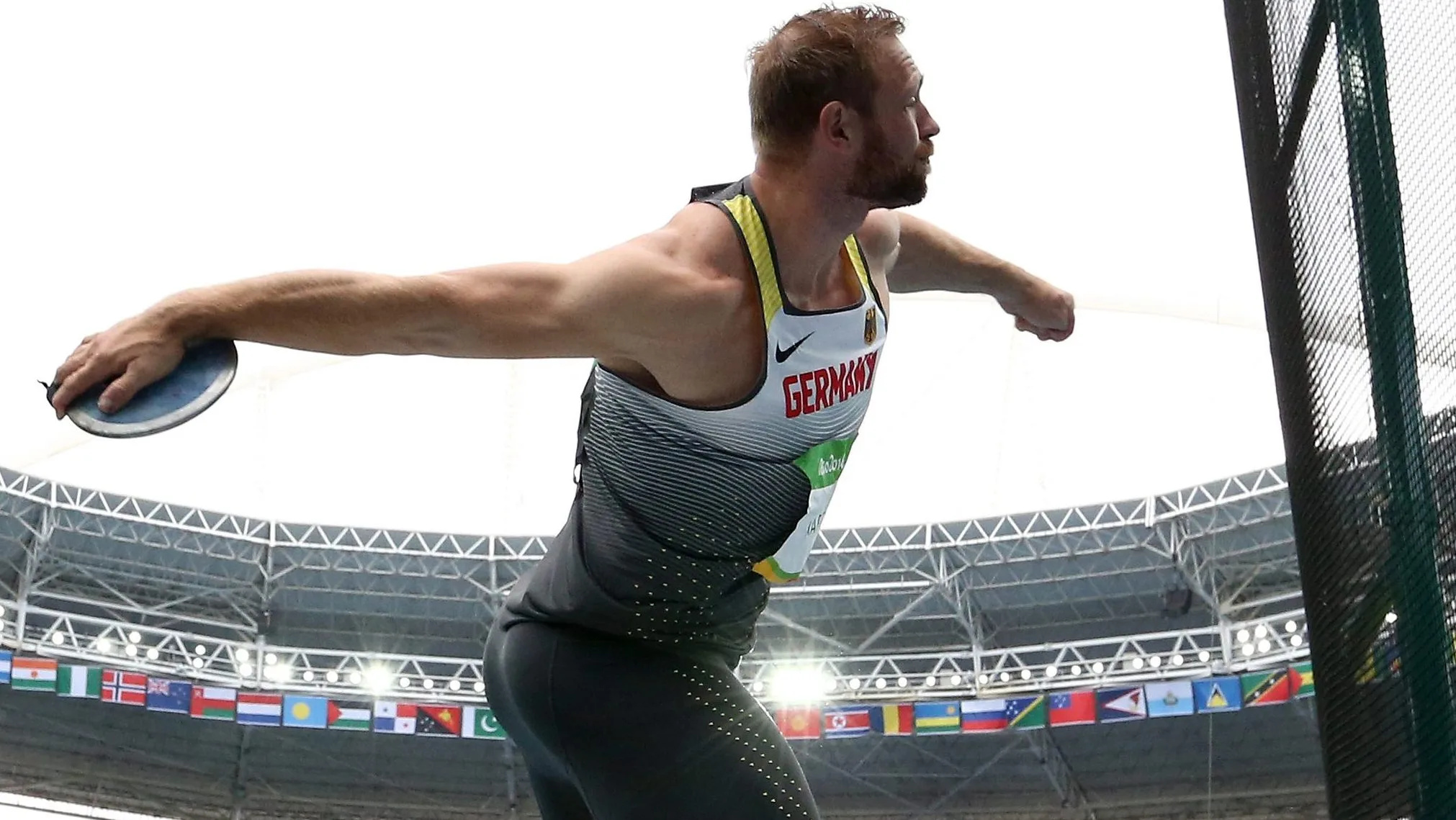 Christoph Harting, Discus Throw Wallpaper, 2030x1140 HD Desktop