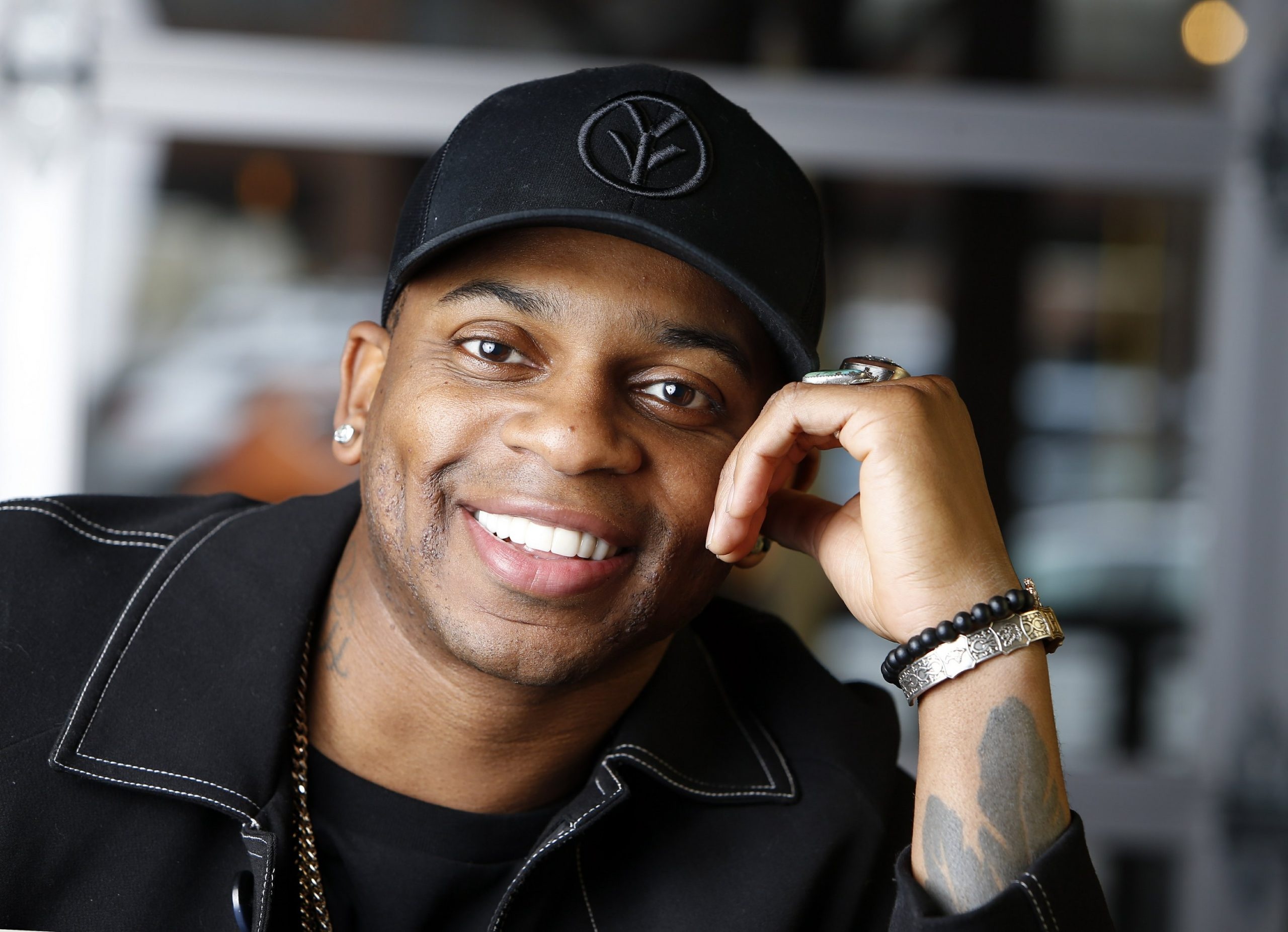 Jimmie Allen net worth, career, personal life, Otakukart, 2560x1860 HD Desktop