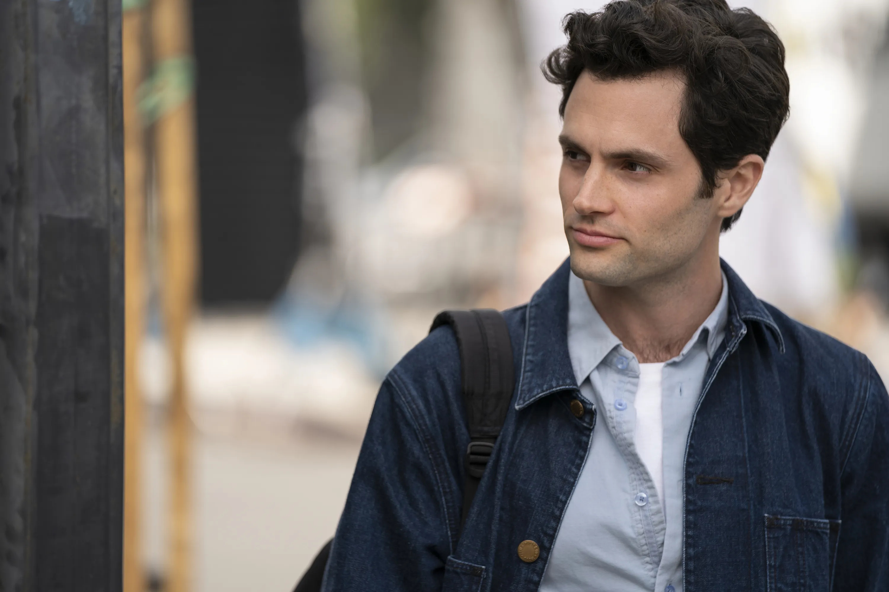 Penn Badgley You, German translation, TV series title, International recognition, 3000x2000 HD Desktop